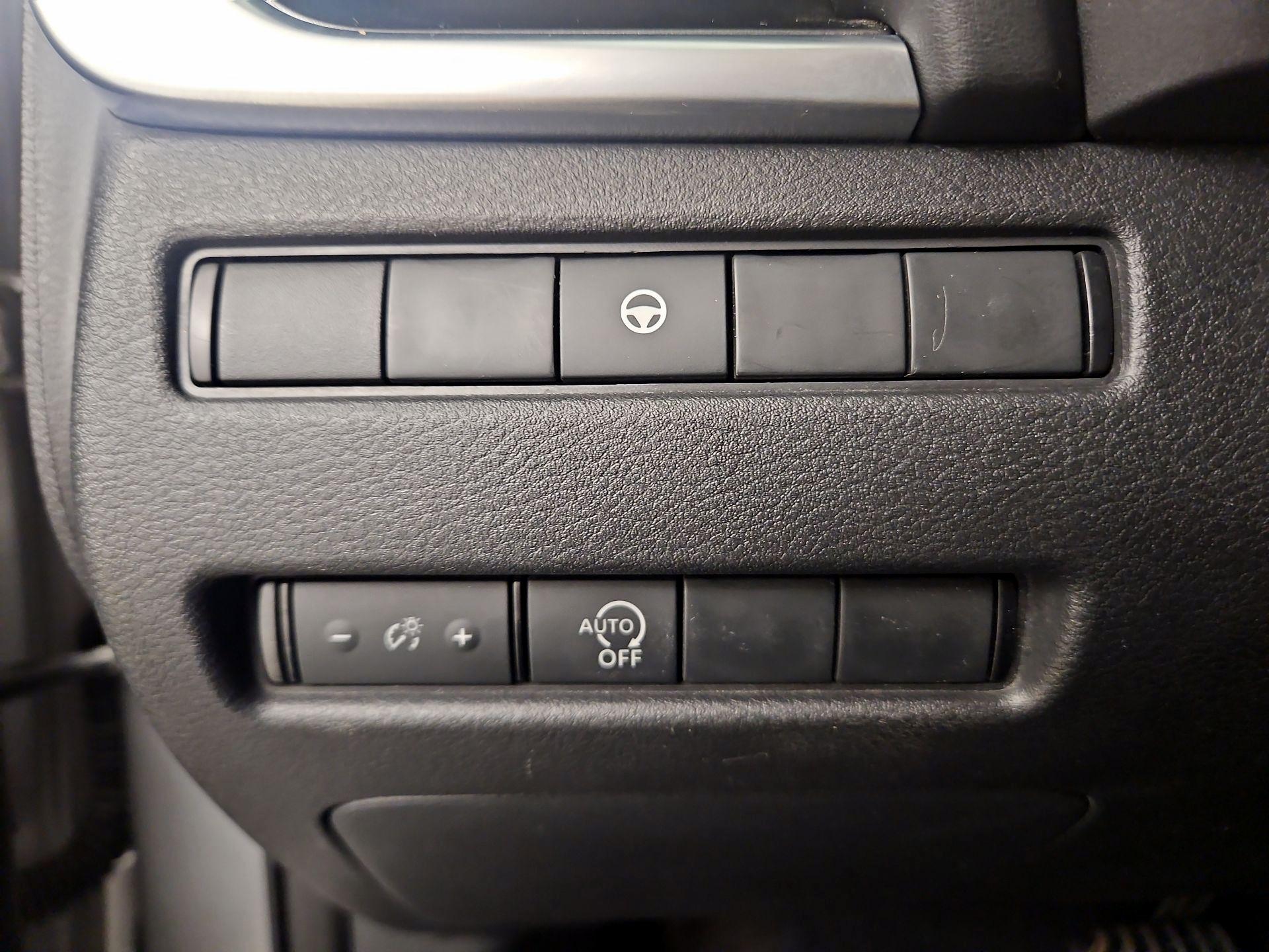 Thumbnail: 2023 Nissan Rogue - 13