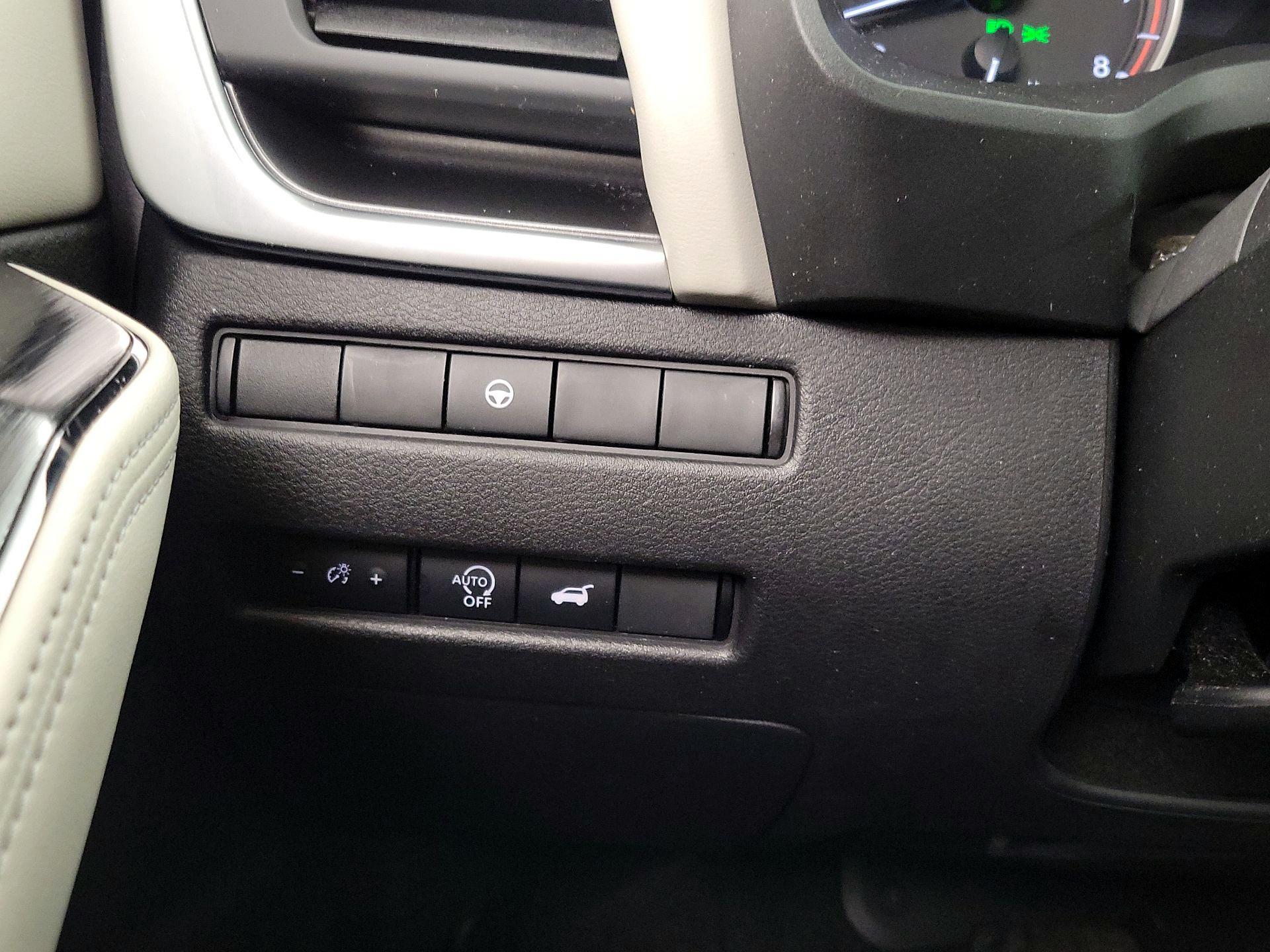 Thumbnail: 2023 Nissan Rogue - 13