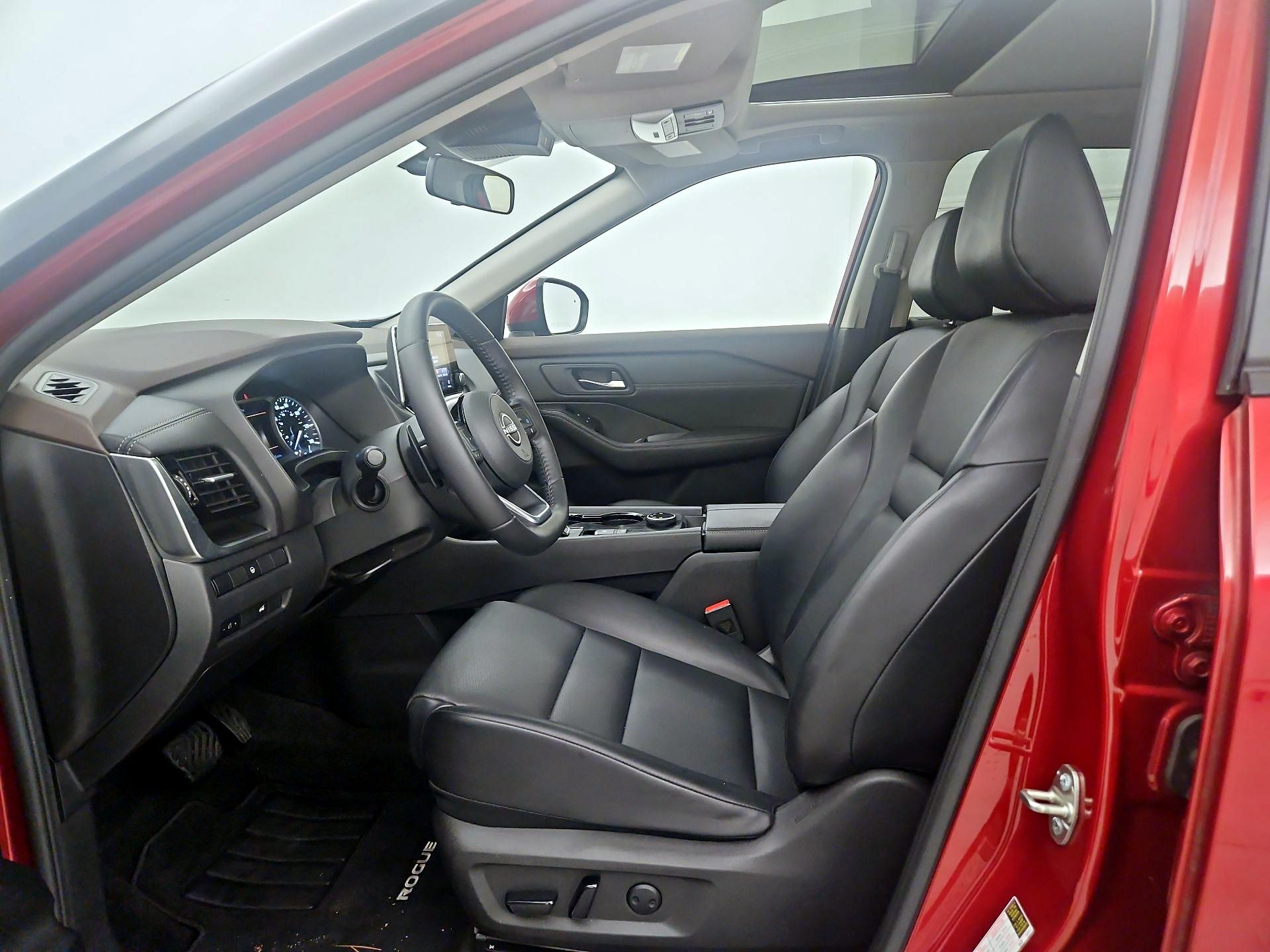 Thumbnail: 2022 Nissan Rogue - 11