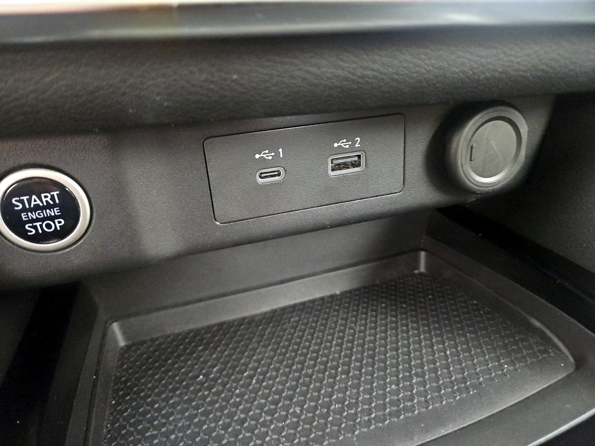 Thumbnail: 2022 Nissan Rogue - 18