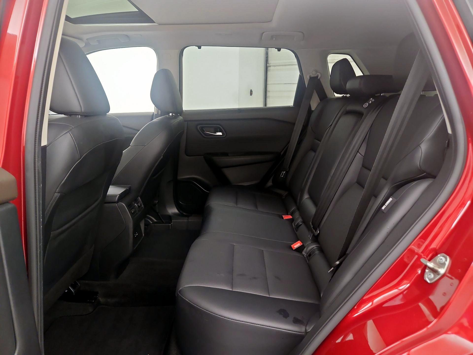 Thumbnail: 2022 Nissan Rogue - 20