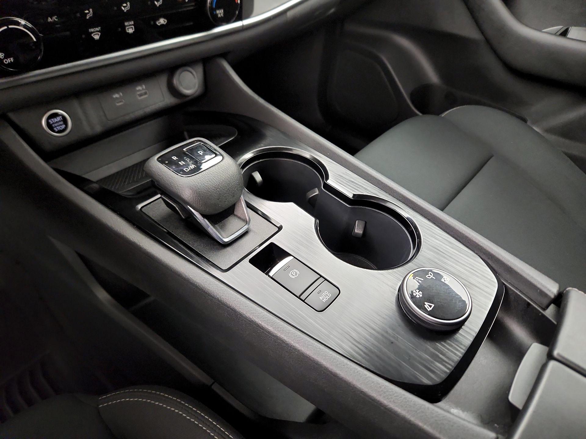 Thumbnail: 2023 Nissan Rogue - 14