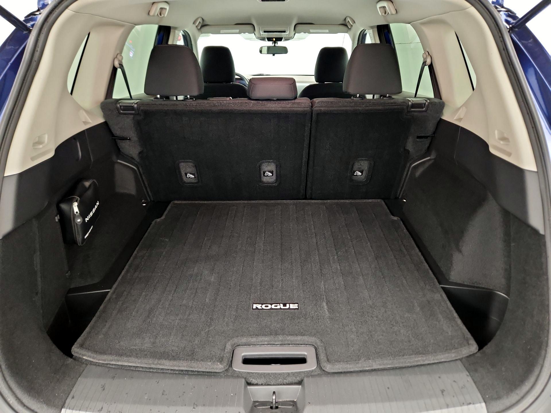 Thumbnail: 2023 Nissan Rogue - 17