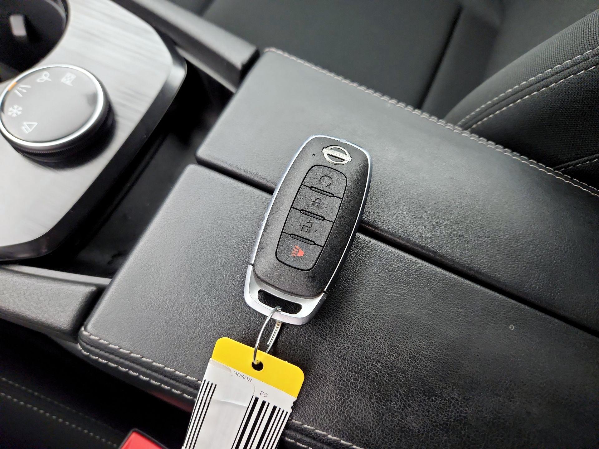 Thumbnail: 2023 Nissan Rogue - 19