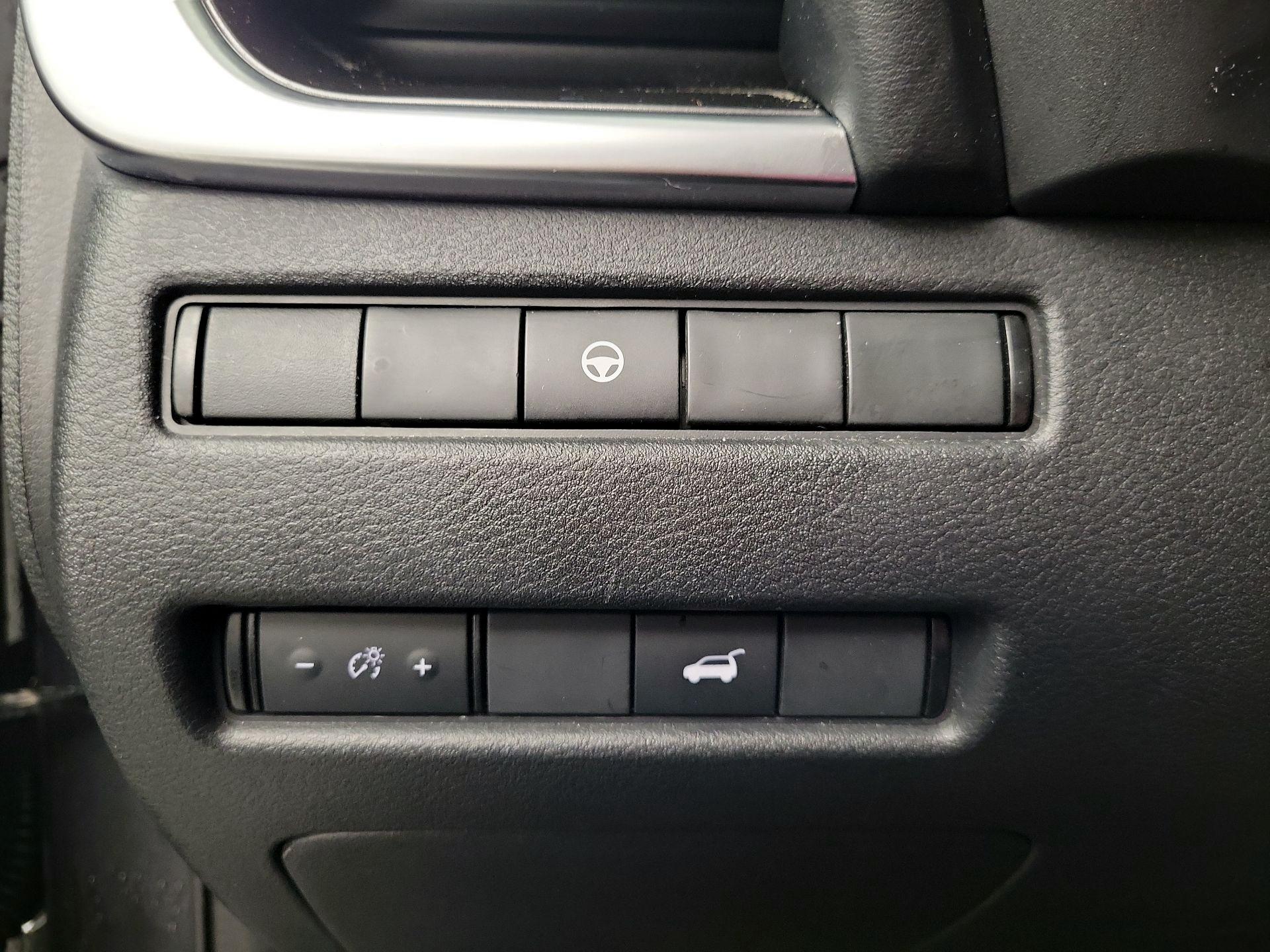 Thumbnail: 2022 Nissan Rogue - 11