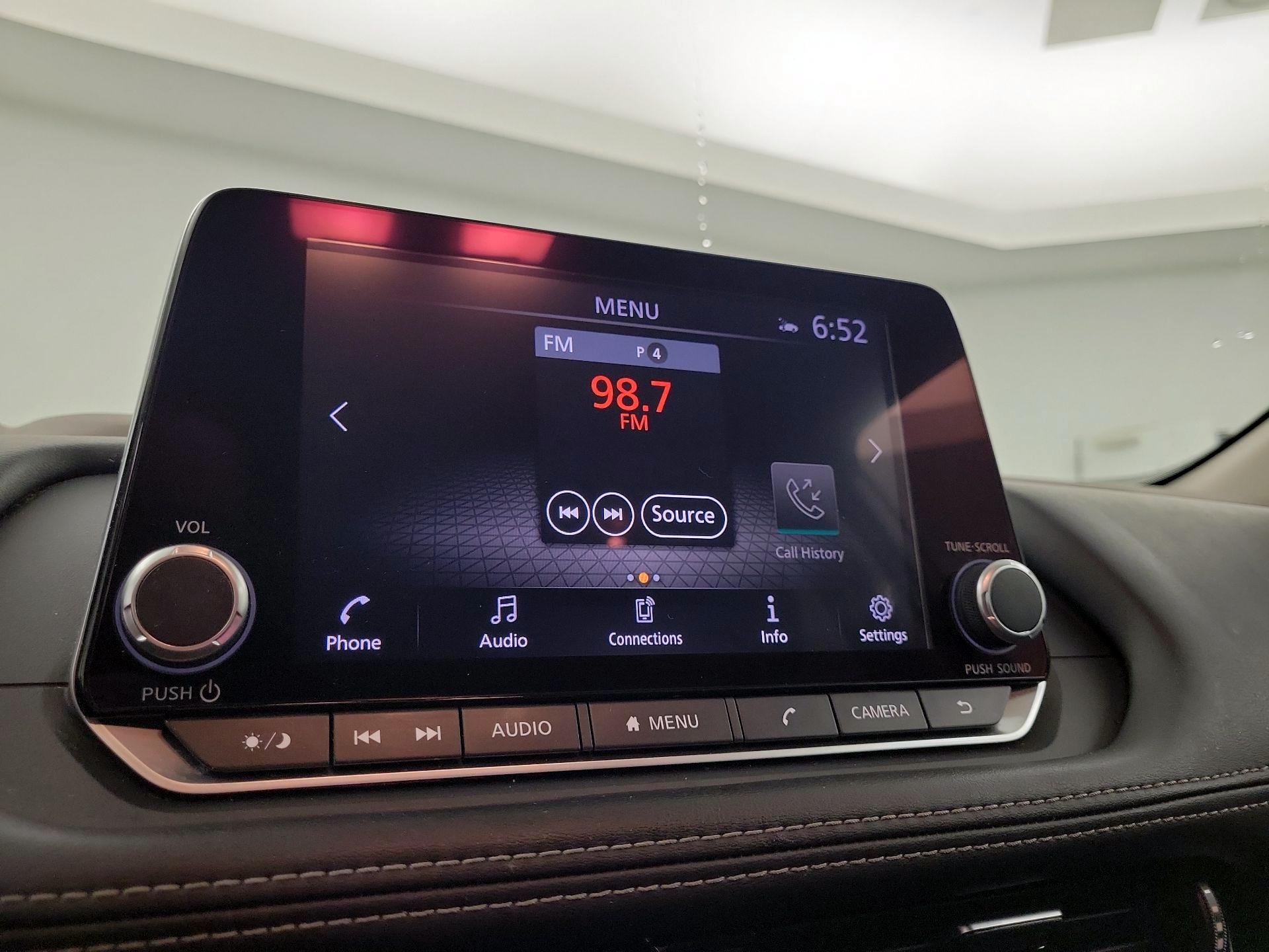 Thumbnail: 2022 Nissan Rogue - 13