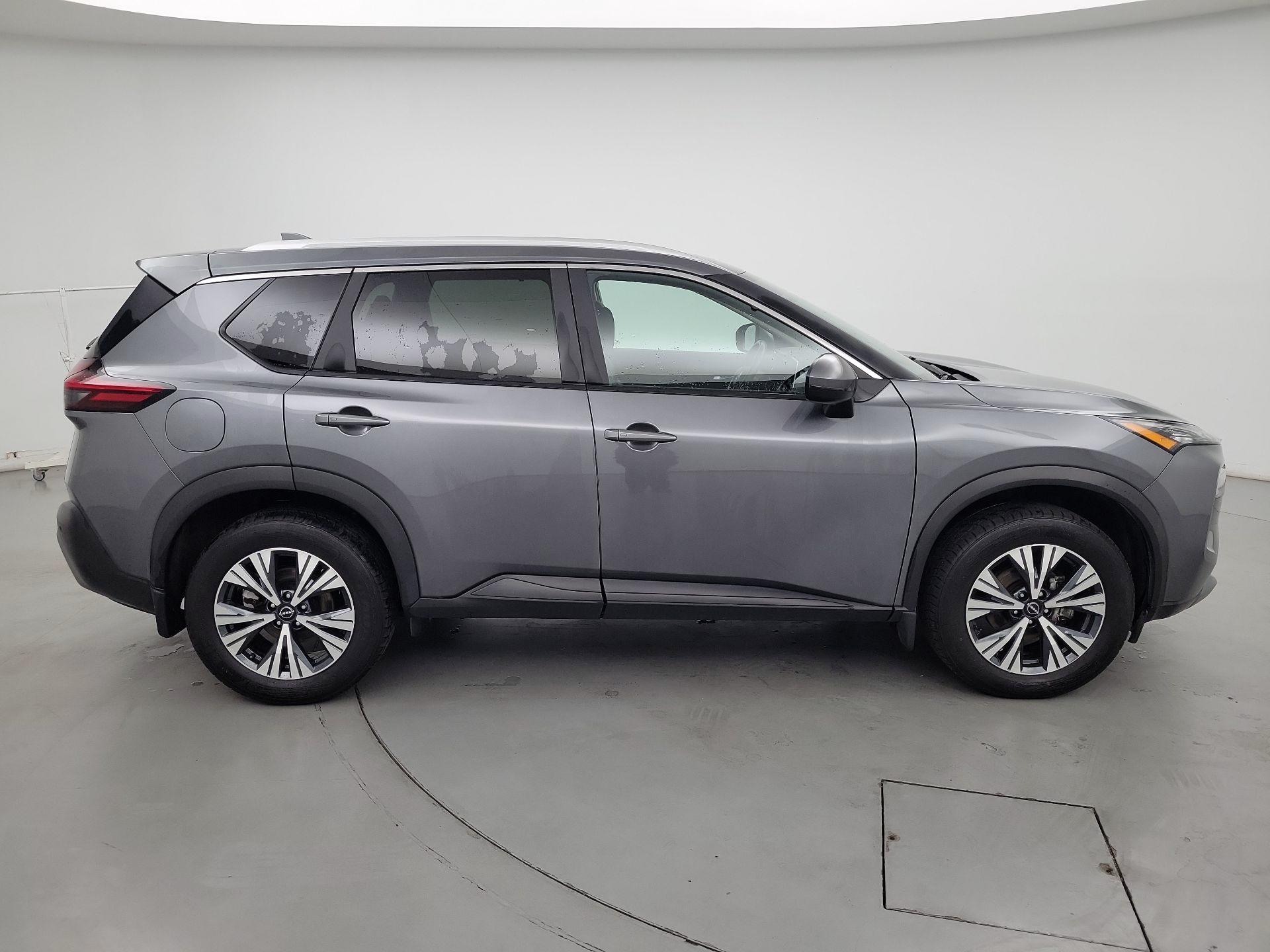 Thumbnail: 2022 Nissan Rogue - 4