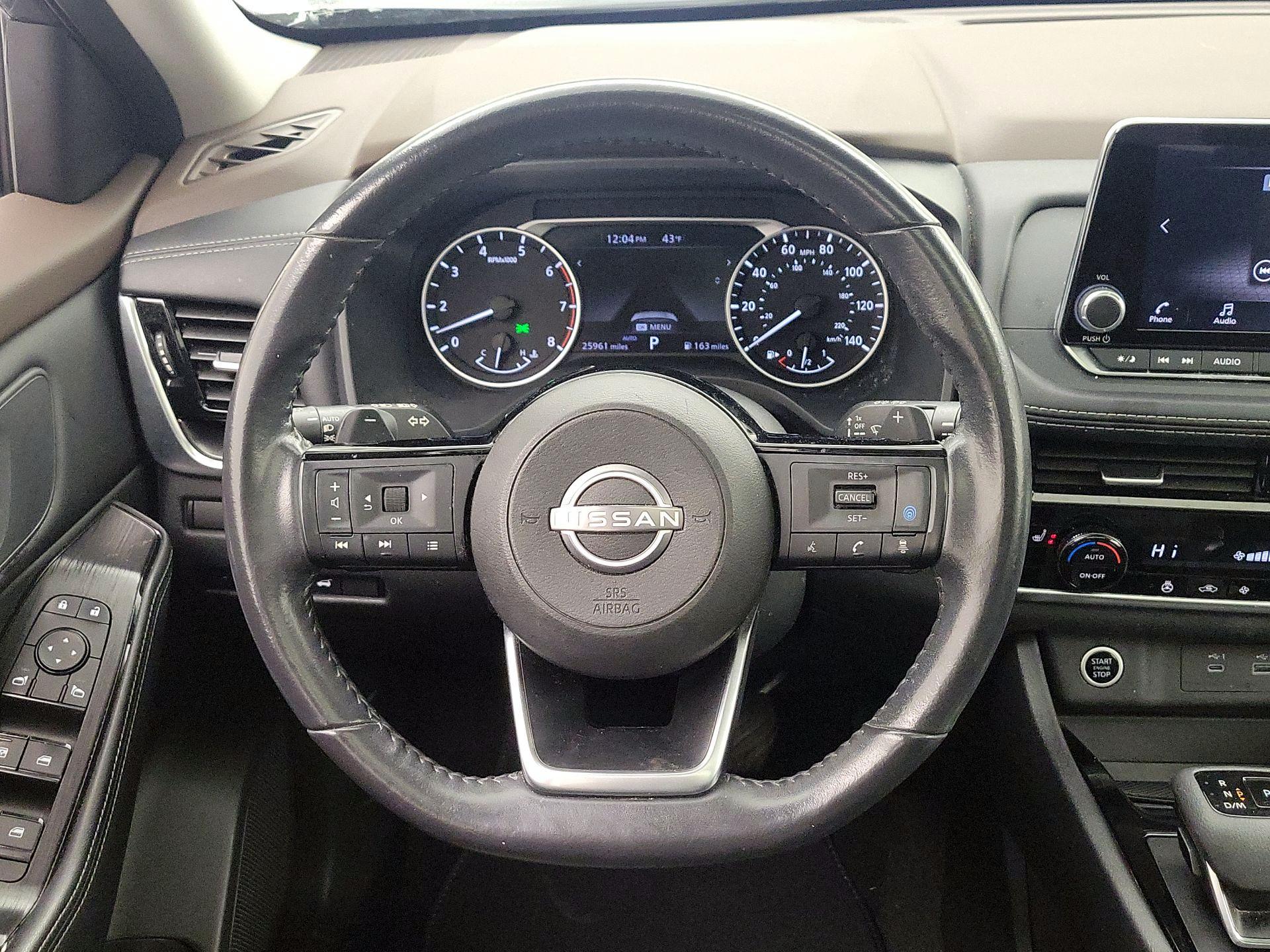 Thumbnail: 2023 Nissan Rogue - 10