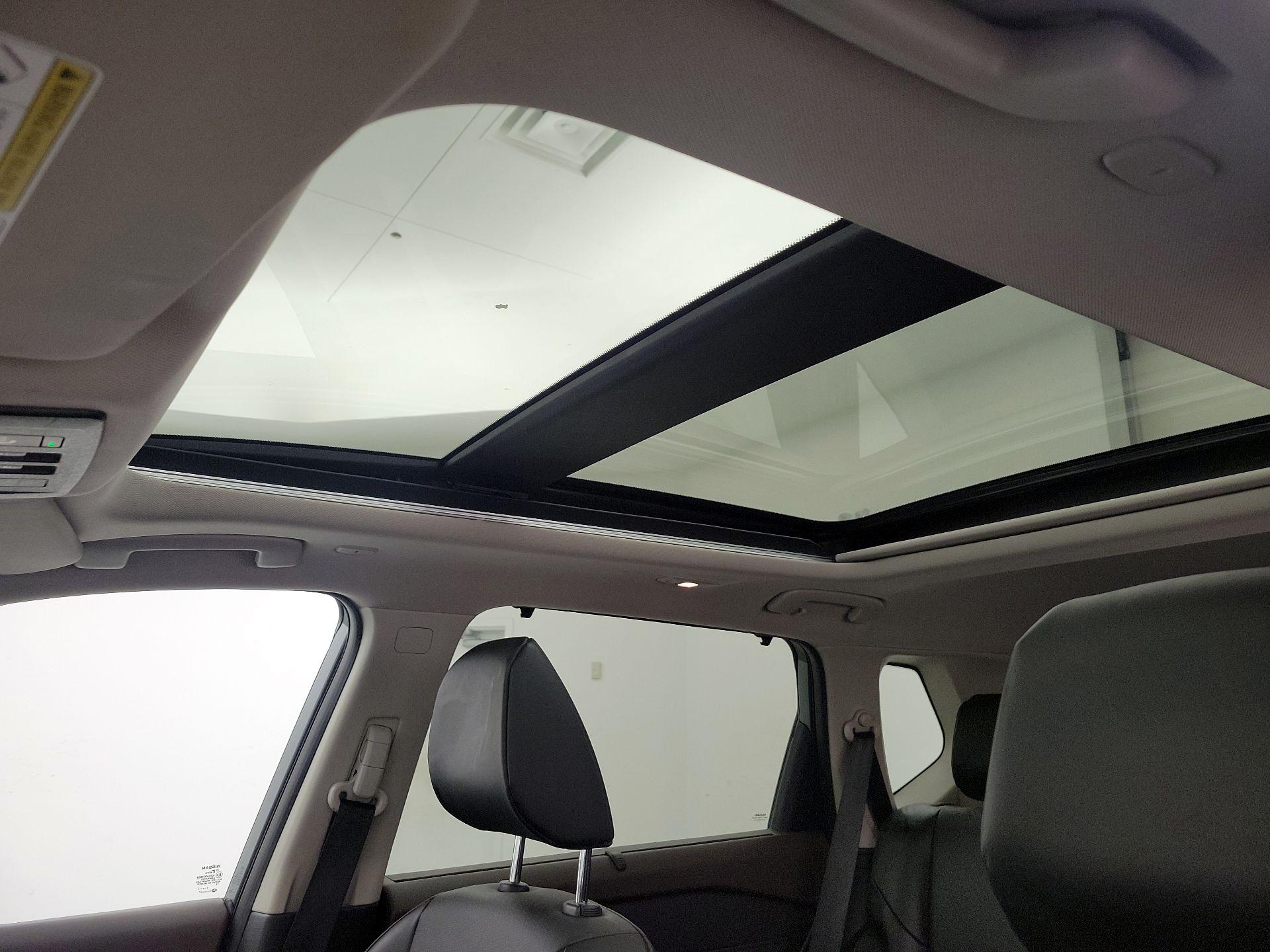 Thumbnail: 2023 Nissan Rogue - 19