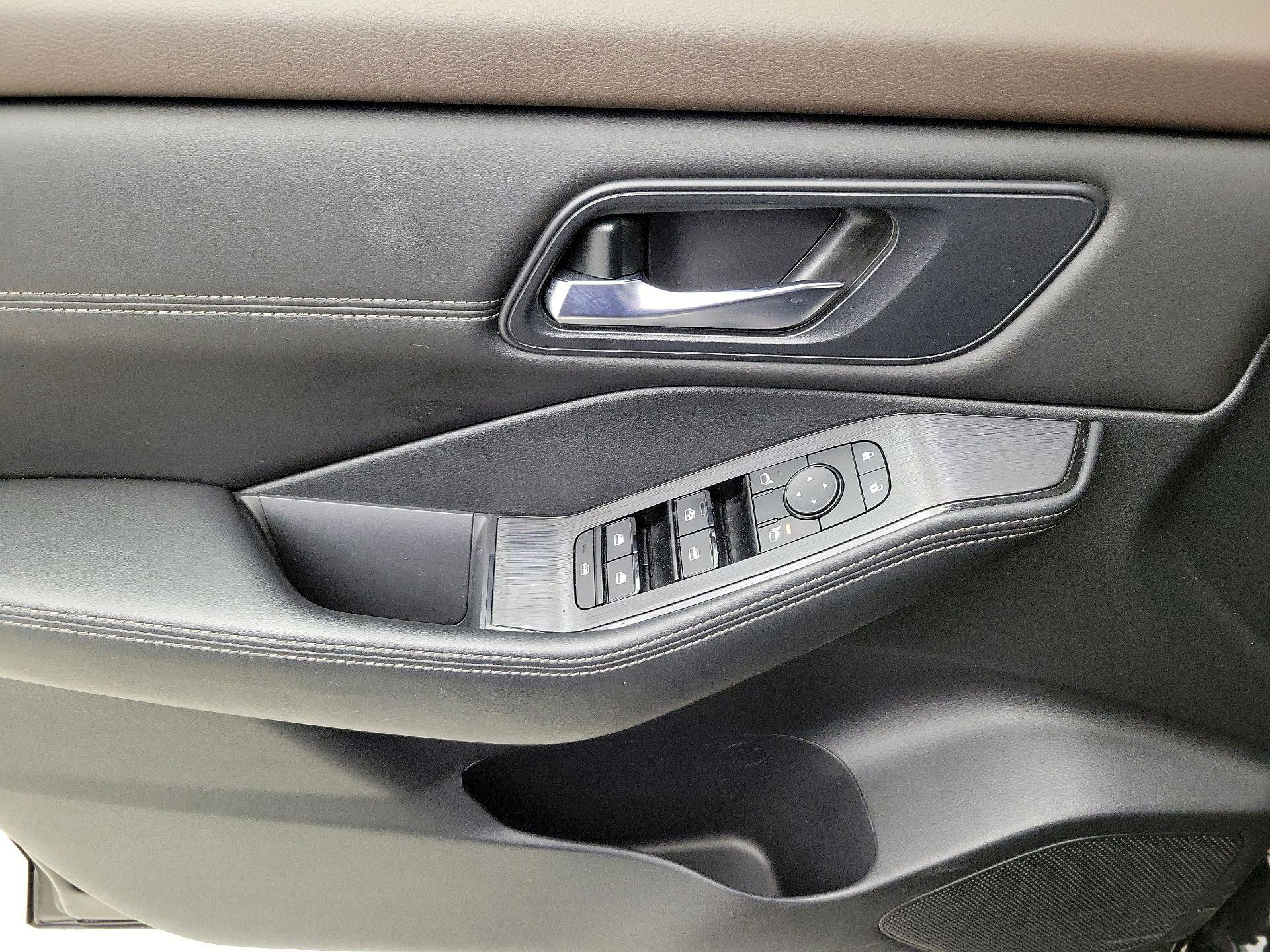 Thumbnail: 2023 Nissan Rogue - 12