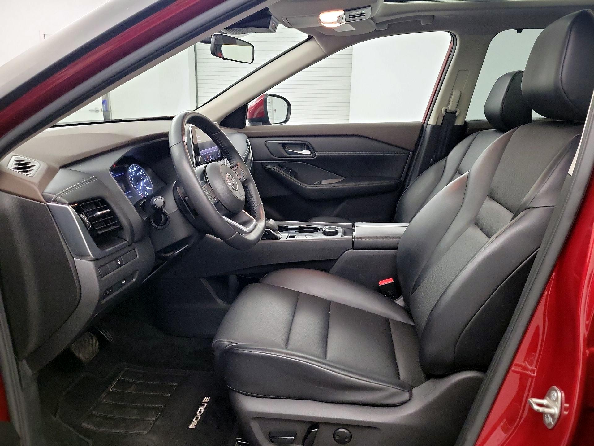 Thumbnail: 2022 Nissan Rogue - 9