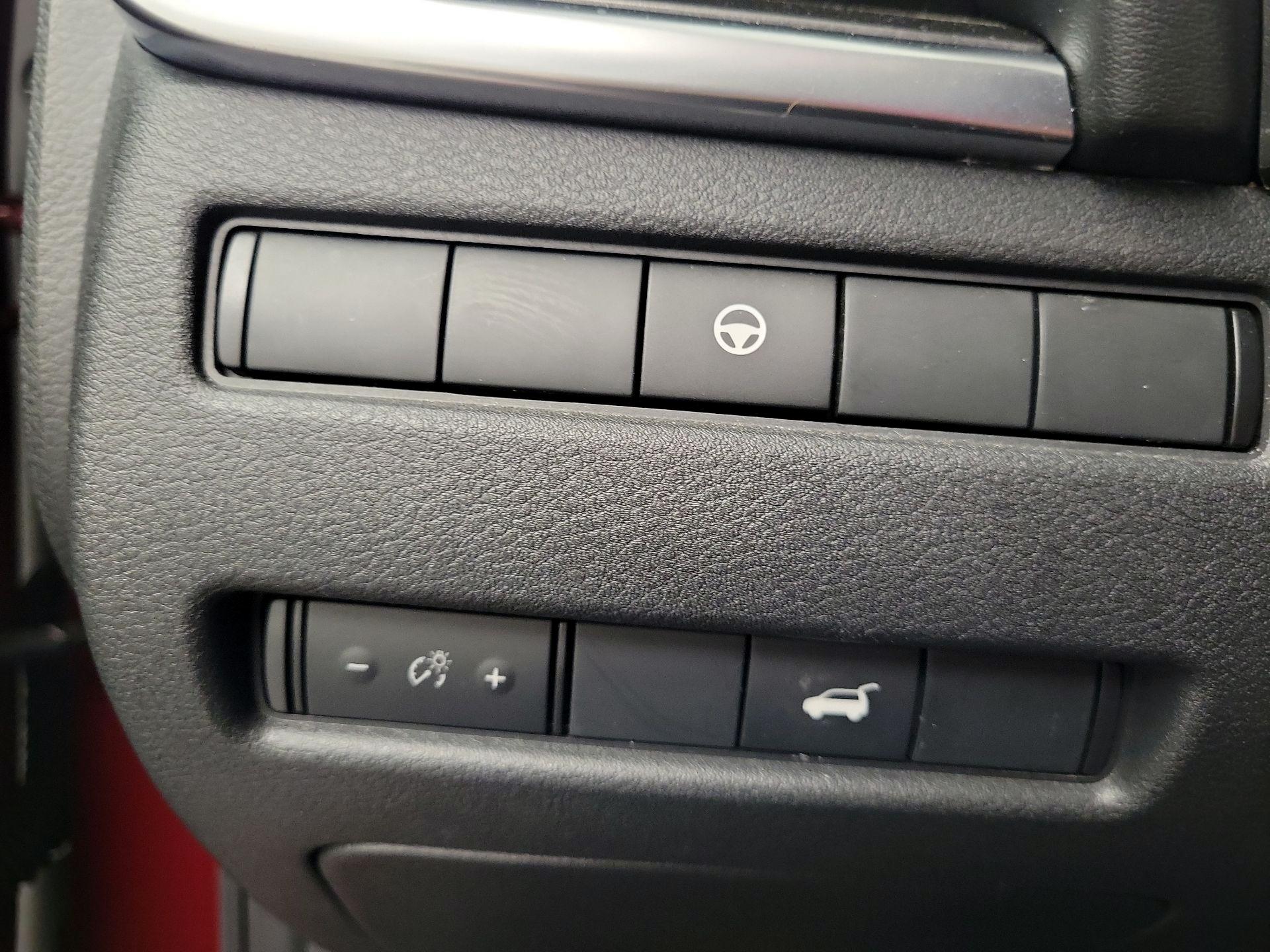 Thumbnail: 2022 Nissan Rogue - 11