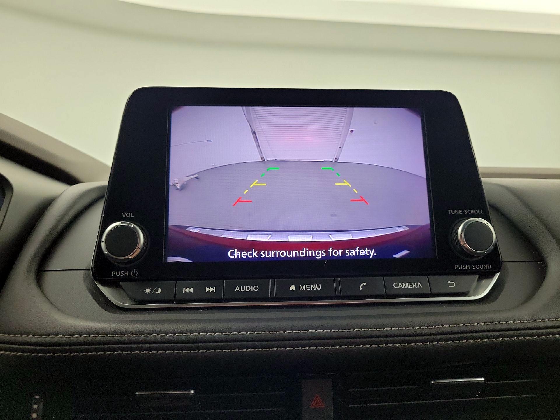 Thumbnail: 2022 Nissan Rogue - 12