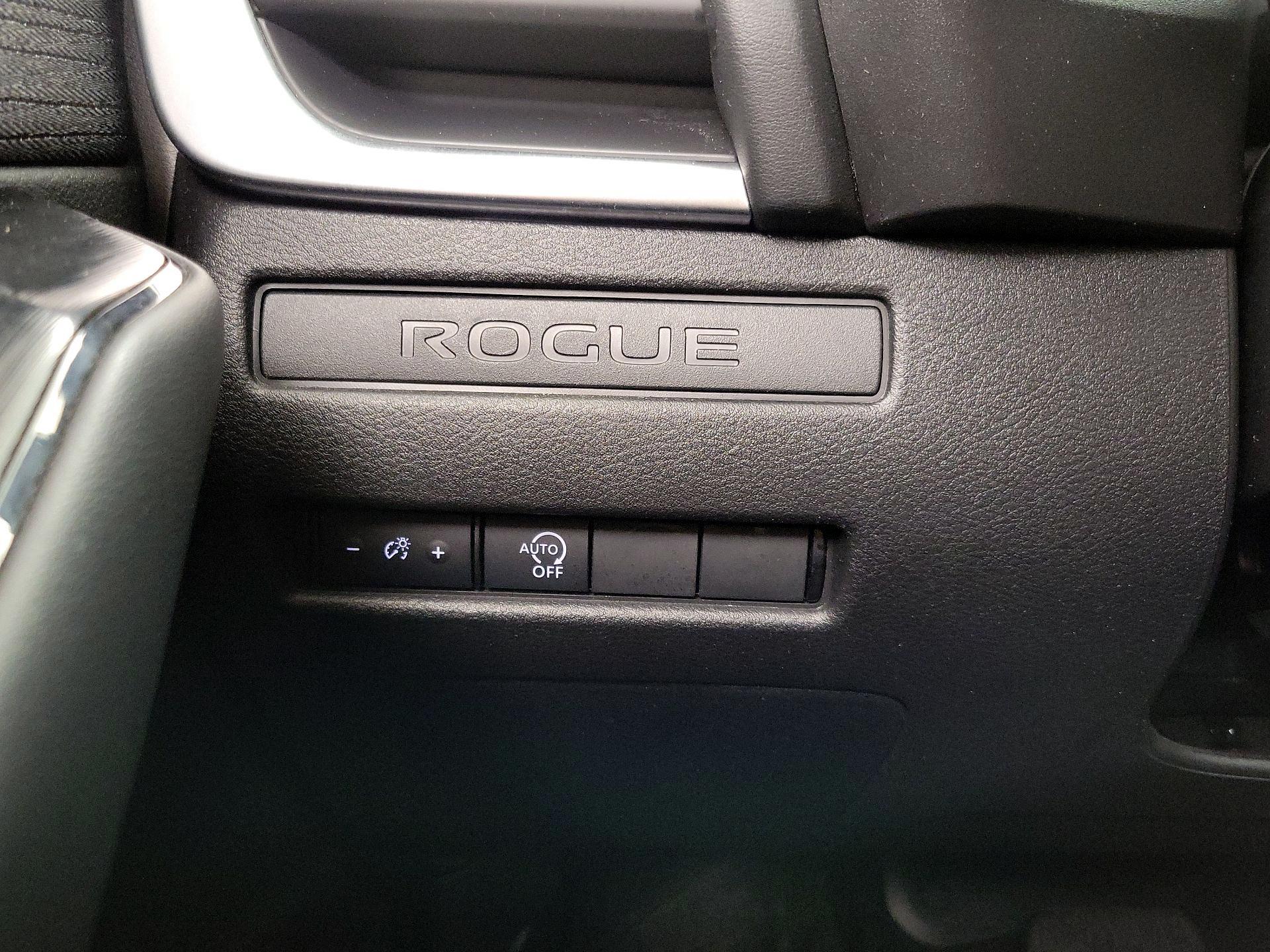 Thumbnail: 2023 Nissan Rogue - 13