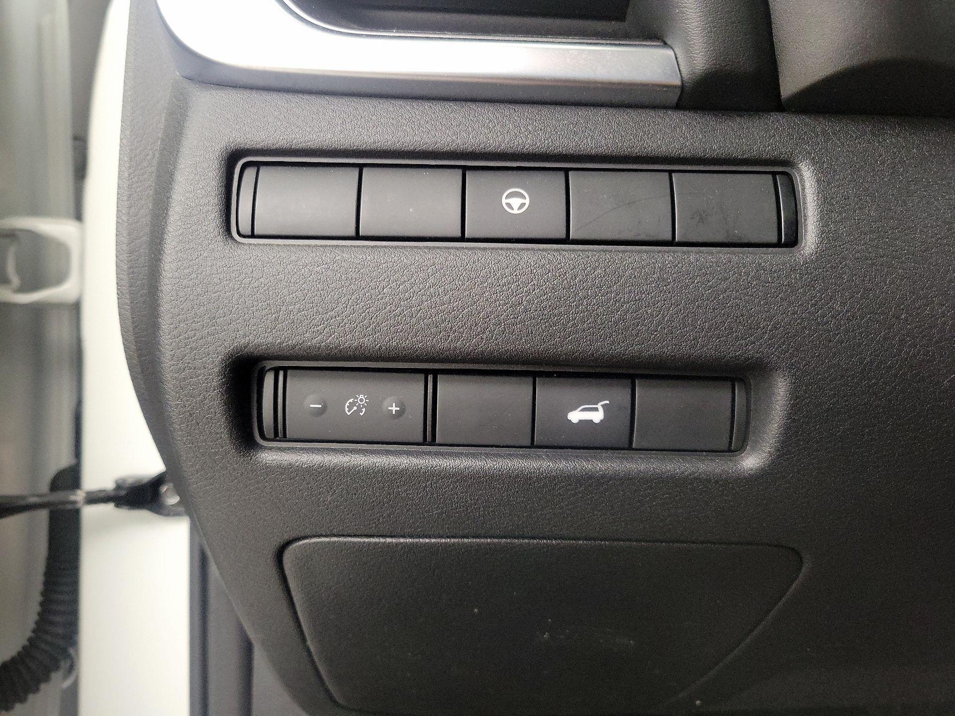 Thumbnail: 2022 Nissan Rogue - 13