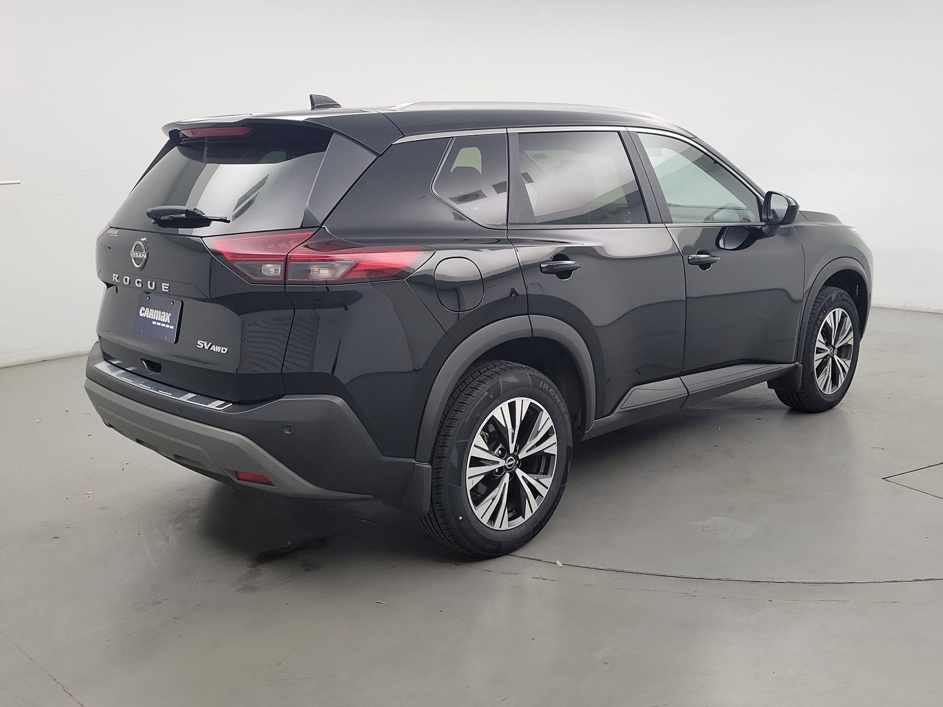 Thumbnail: 2023 Nissan Rogue - 5