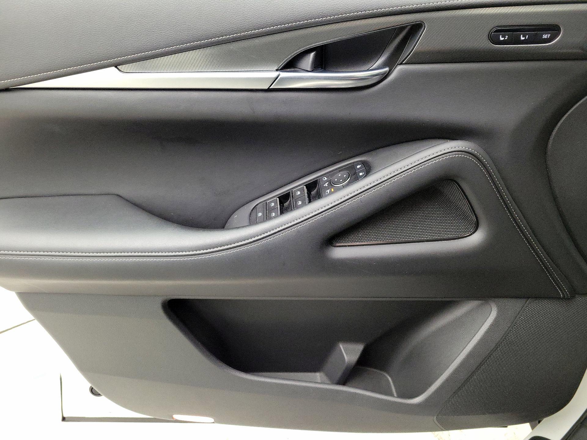 Thumbnail: 2023 INFINITI QX60 - 12