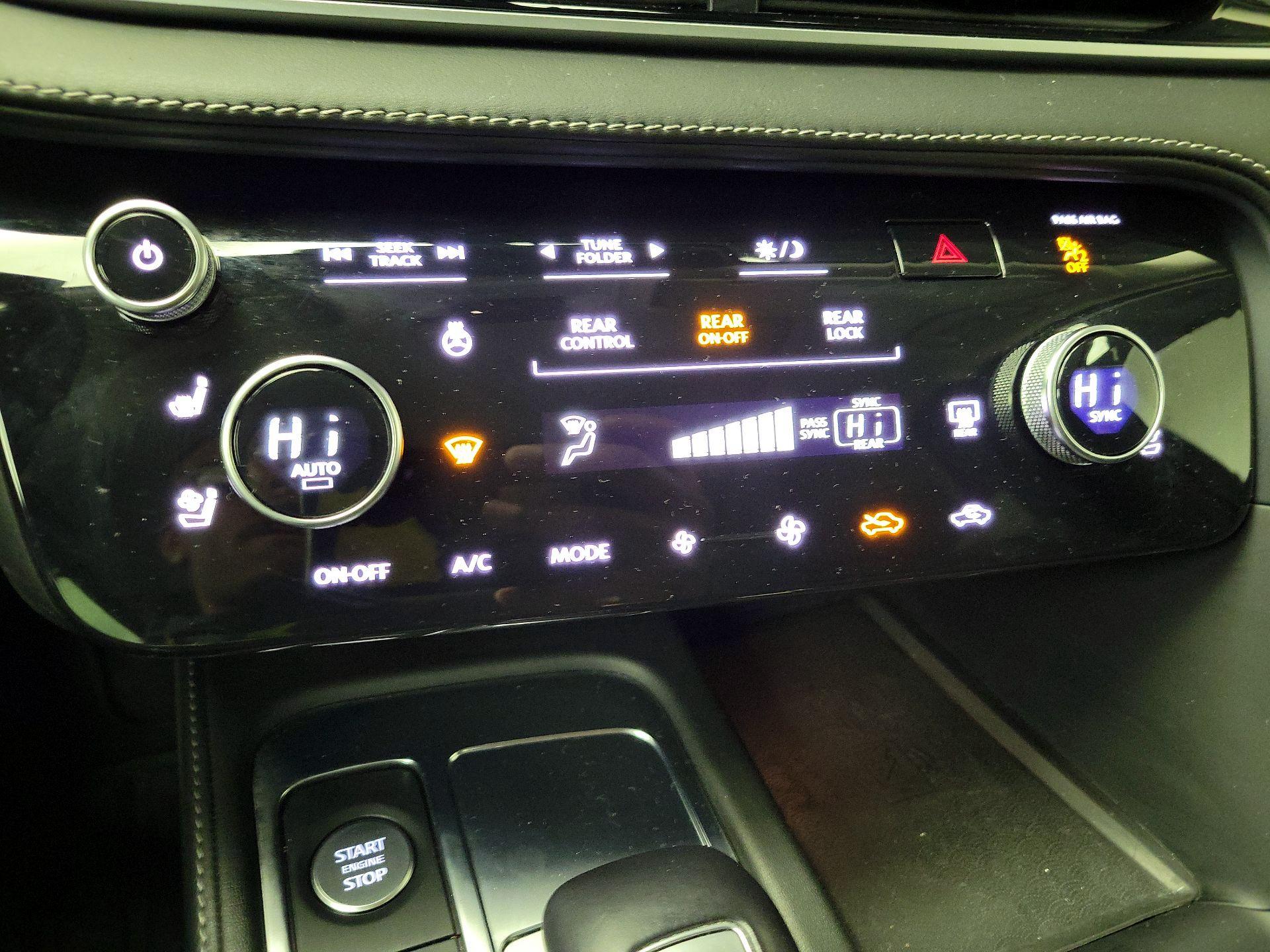 Thumbnail: 2023 INFINITI QX60 - 16