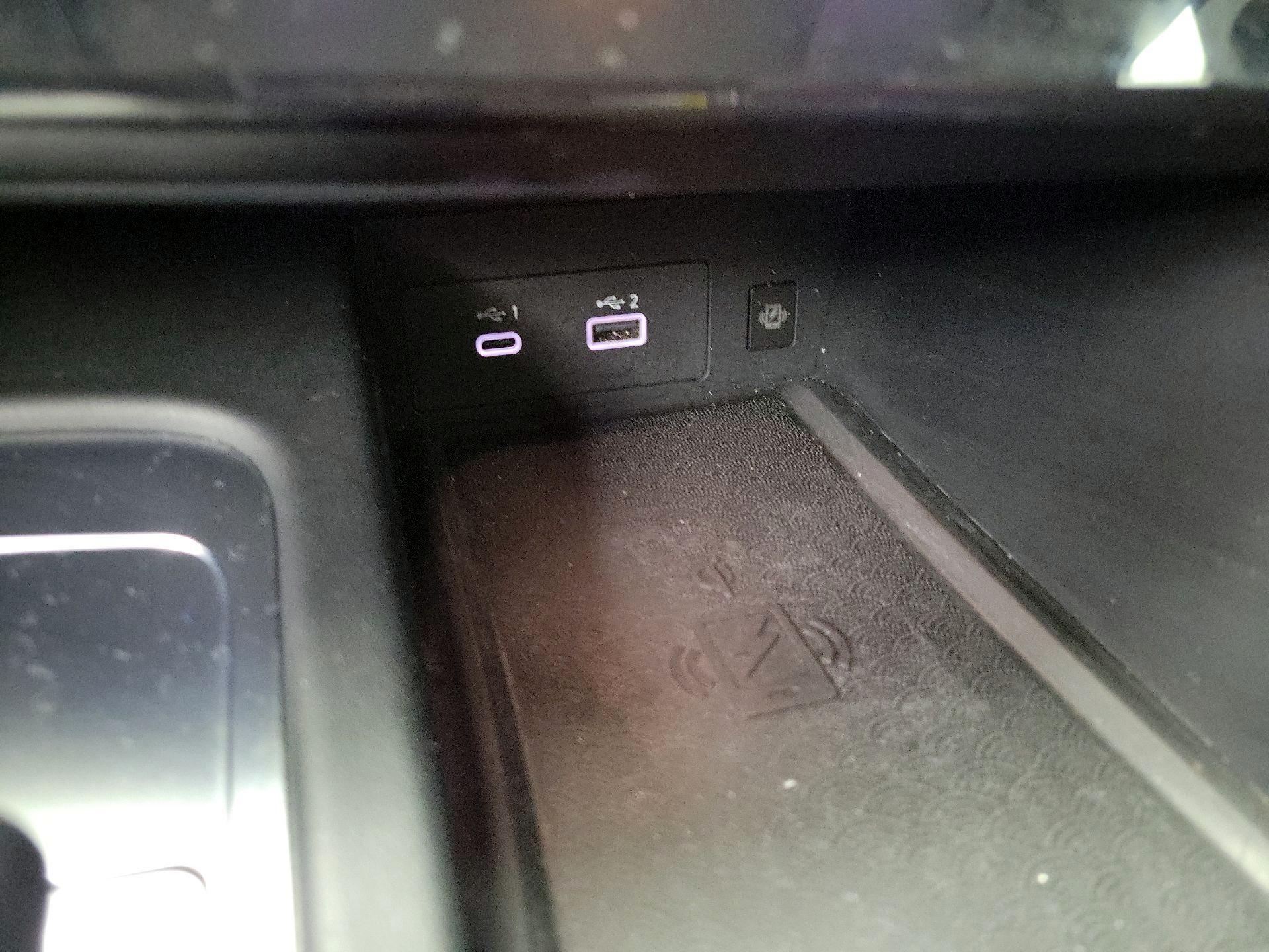 Thumbnail: 2023 INFINITI QX60 - 18