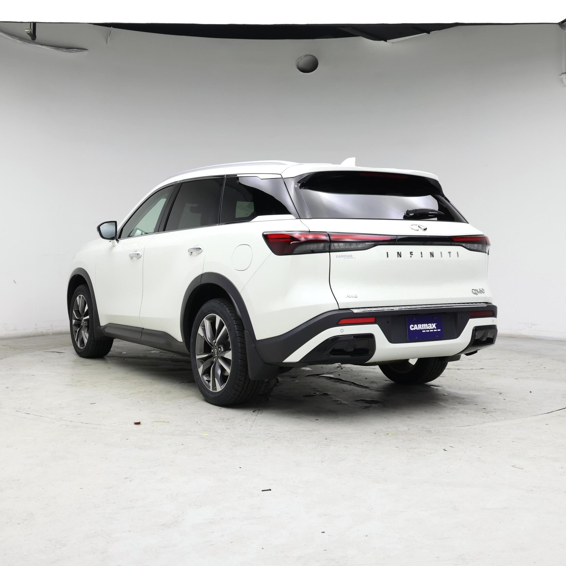 Thumbnail: 2023 INFINITI QX60 - 2