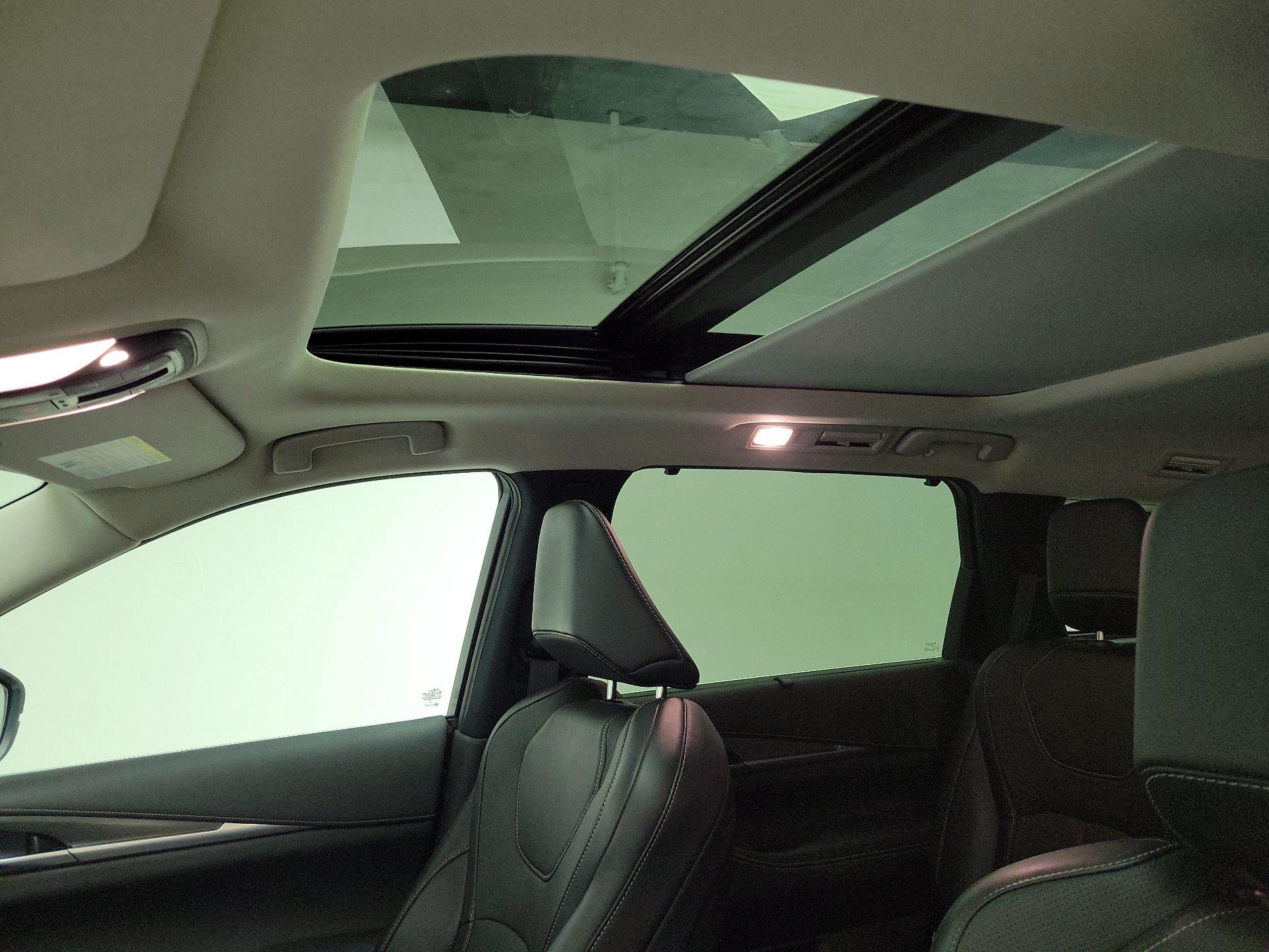 Thumbnail: 2023 INFINITI QX60 - 19