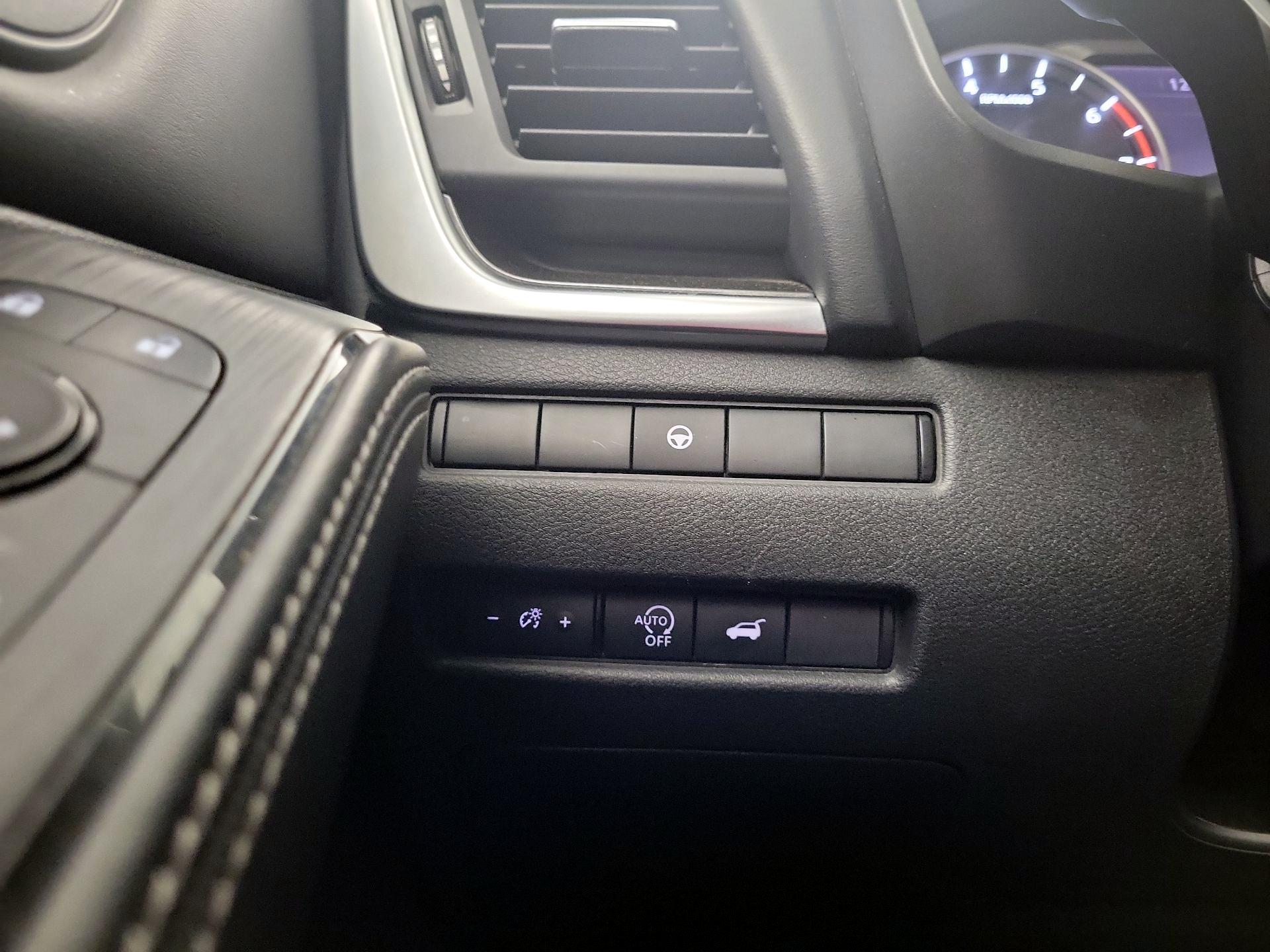 Thumbnail: 2023 Nissan Rogue - 12