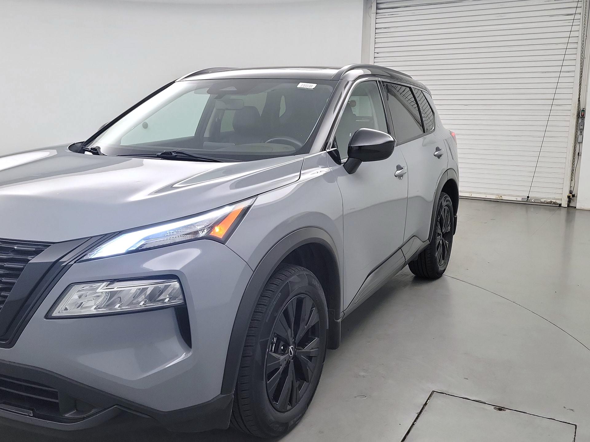 Thumbnail: 2023 Nissan Rogue - 3