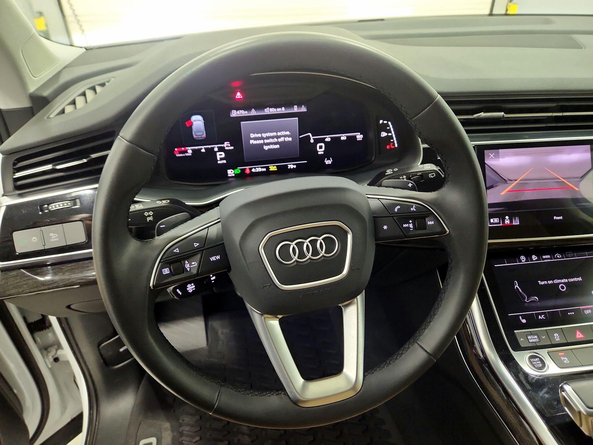 Thumbnail: 2022 Audi Q7 - 10