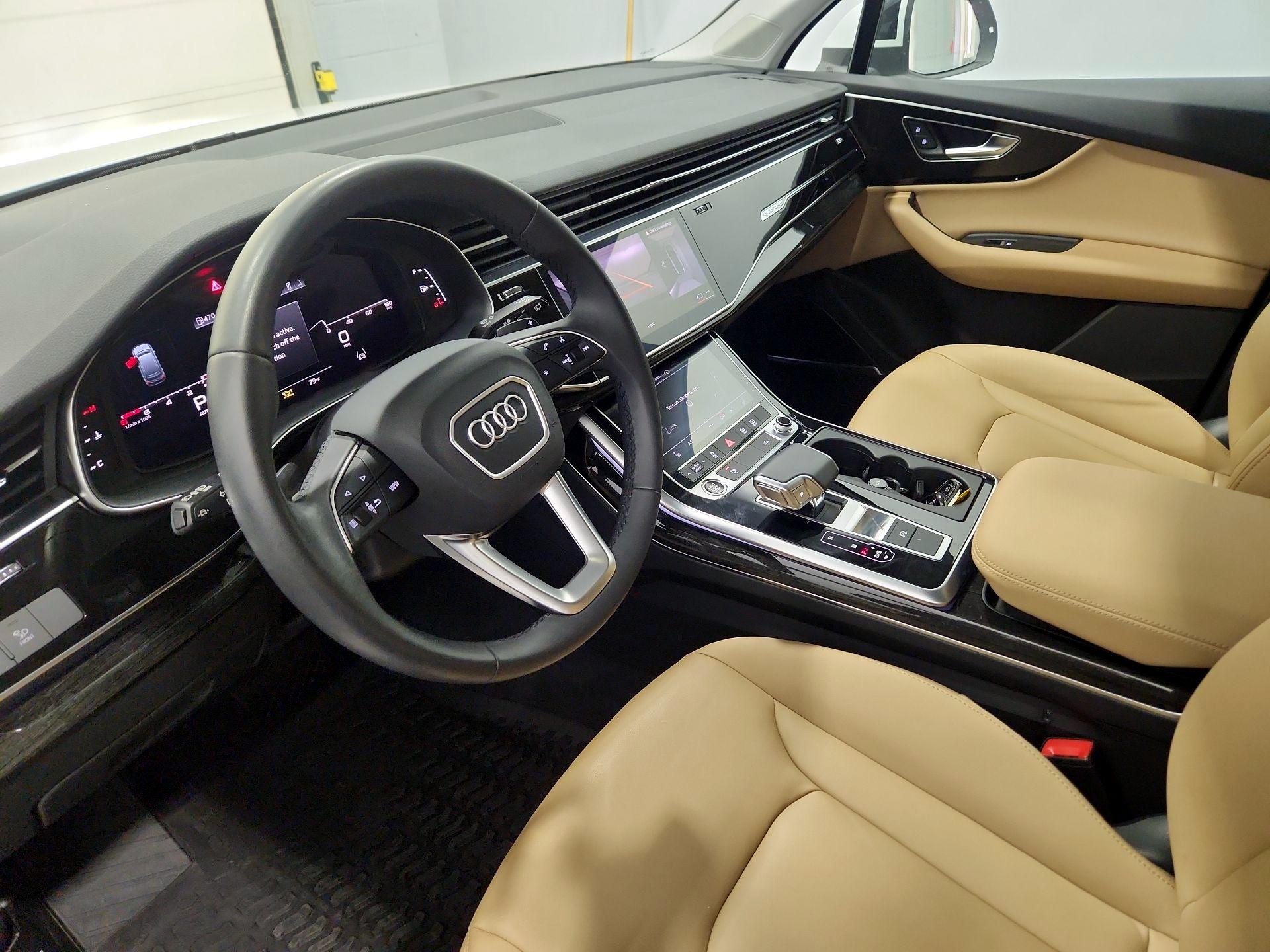 Thumbnail: 2022 Audi Q7 - 11