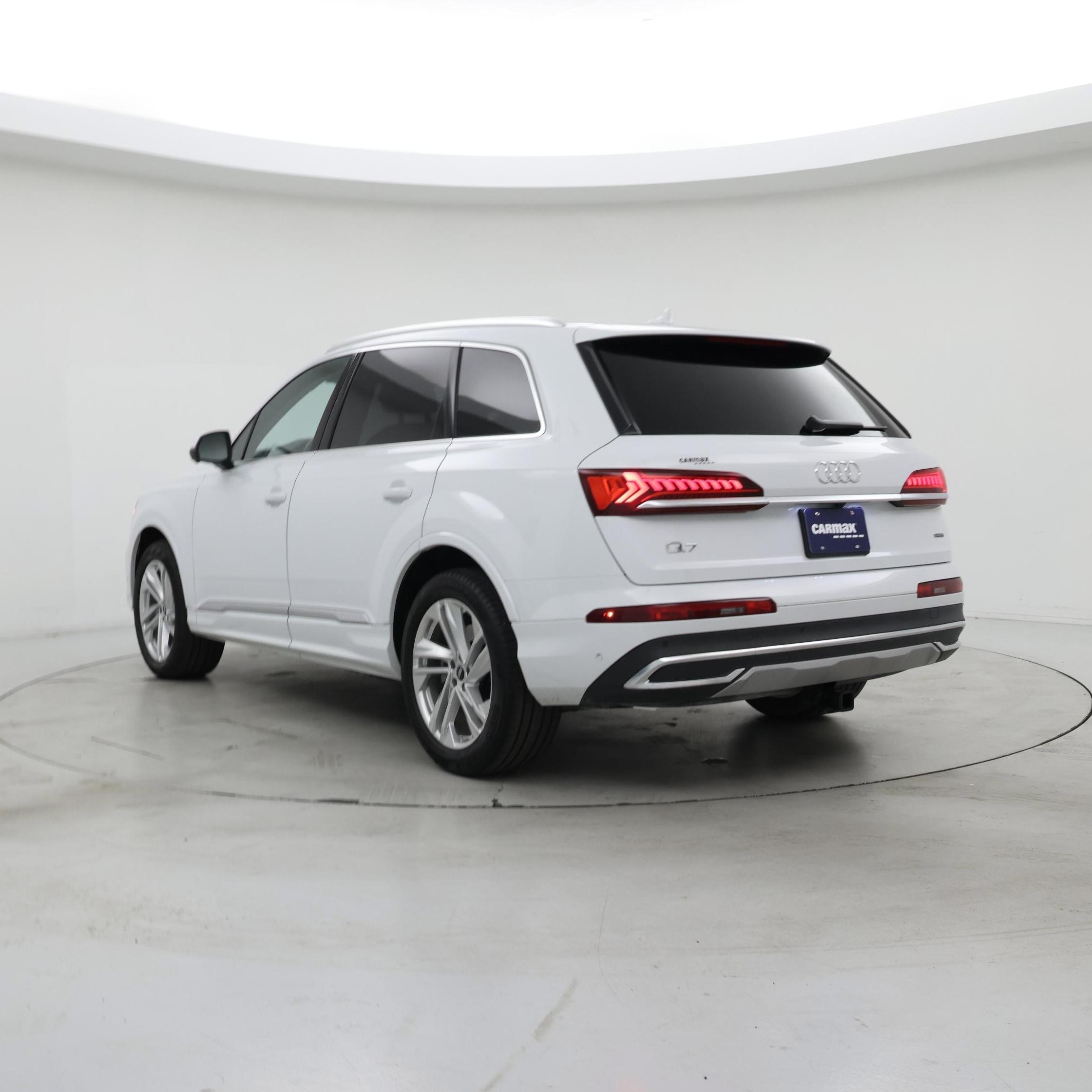 Thumbnail: 2022 Audi Q7 - 2