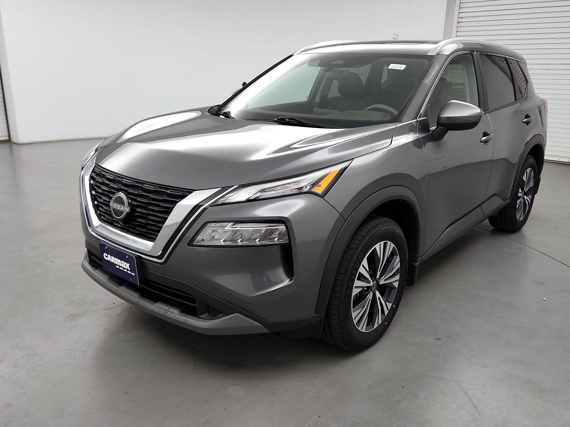 Thumbnail: 2023 Nissan Rogue - 3