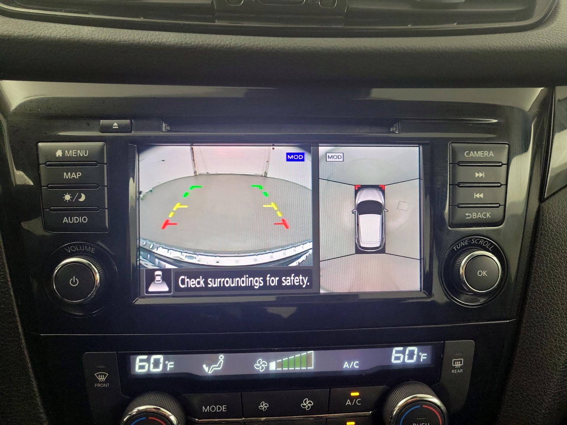 Thumbnail: 2022 Nissan Rogue Sport - 13