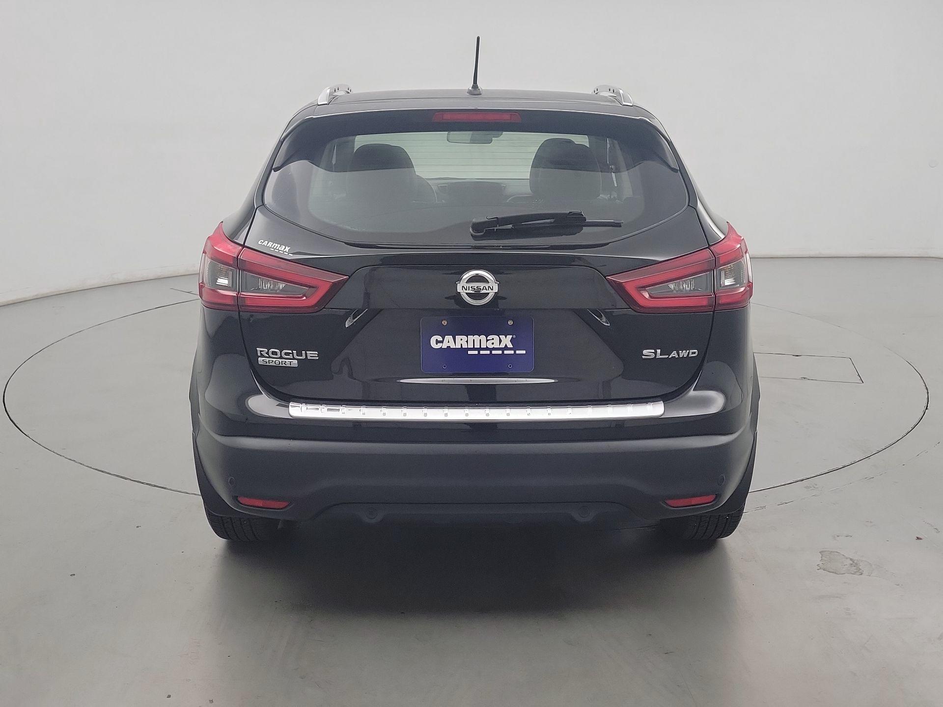 Thumbnail: 2022 Nissan Rogue Sport - 6