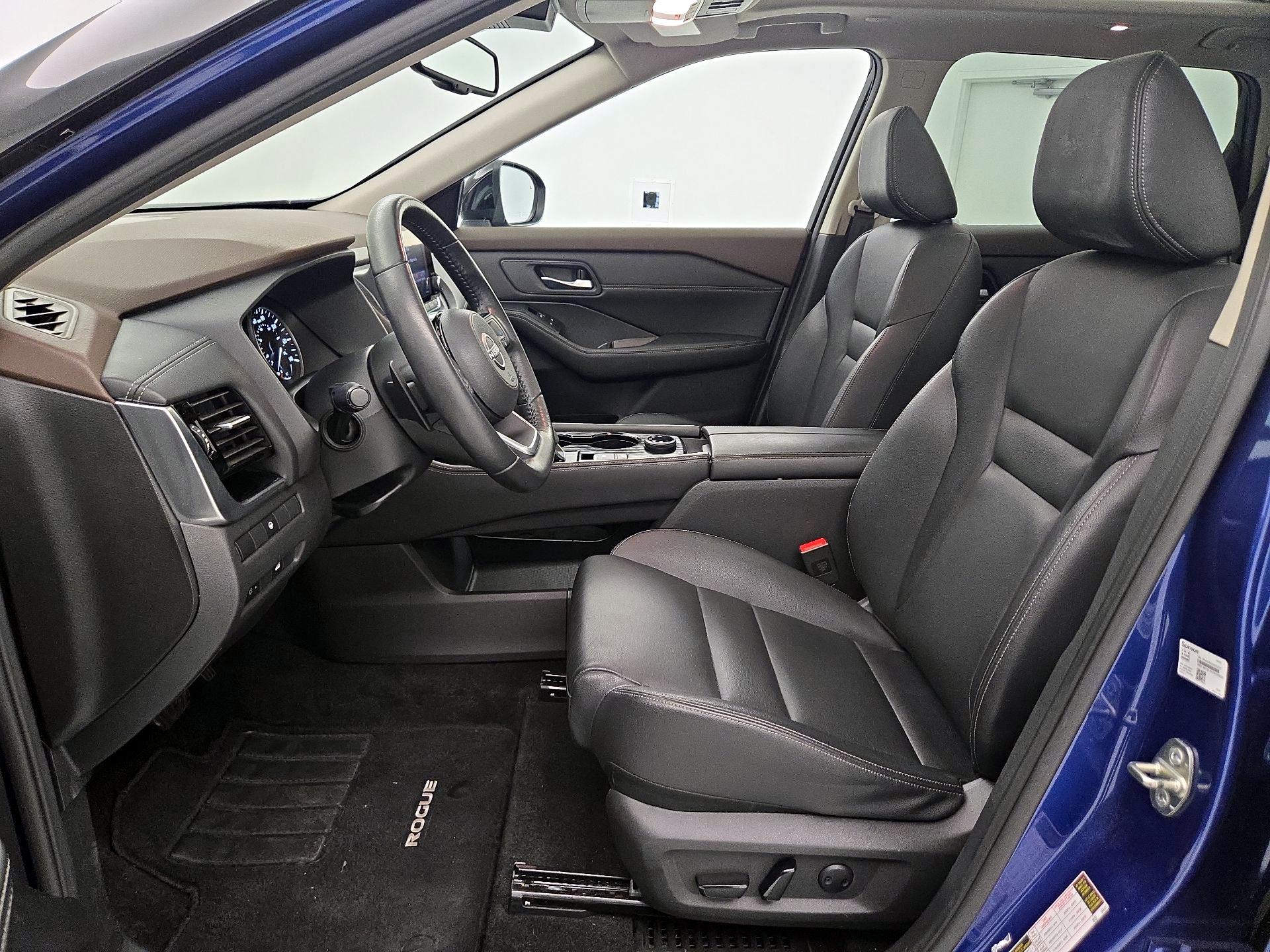 Thumbnail: 2022 Nissan Rogue - 11