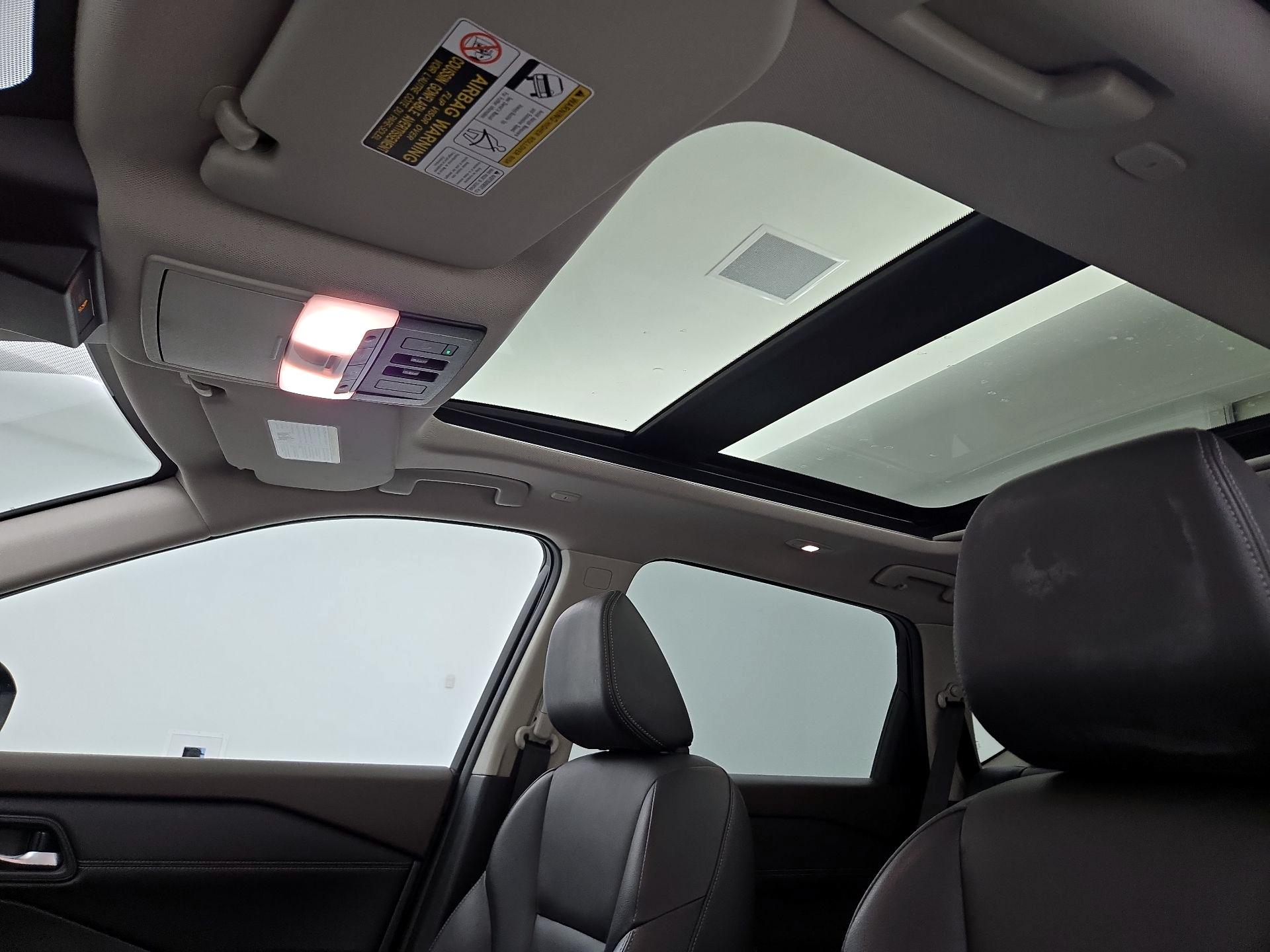 Thumbnail: 2022 Nissan Rogue - 19