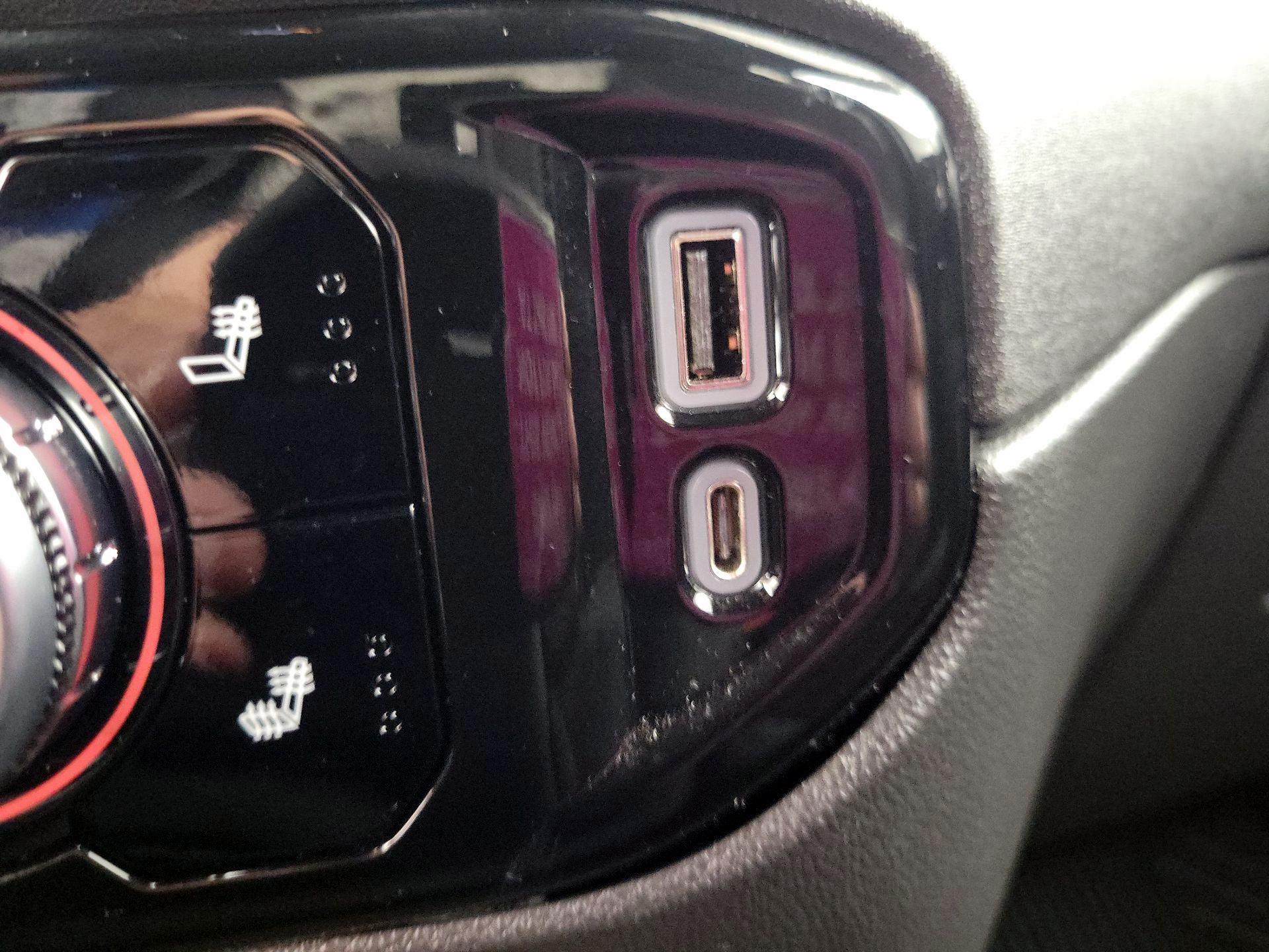 Thumbnail: 2022 GMC Sierra 1500 - 17