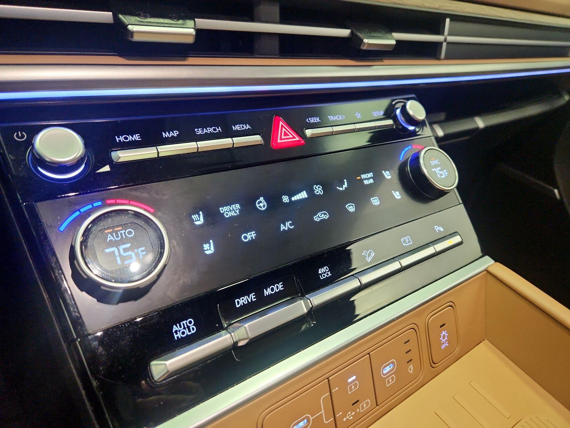 Thumbnail: 2024 Hyundai Santa Fe - 17