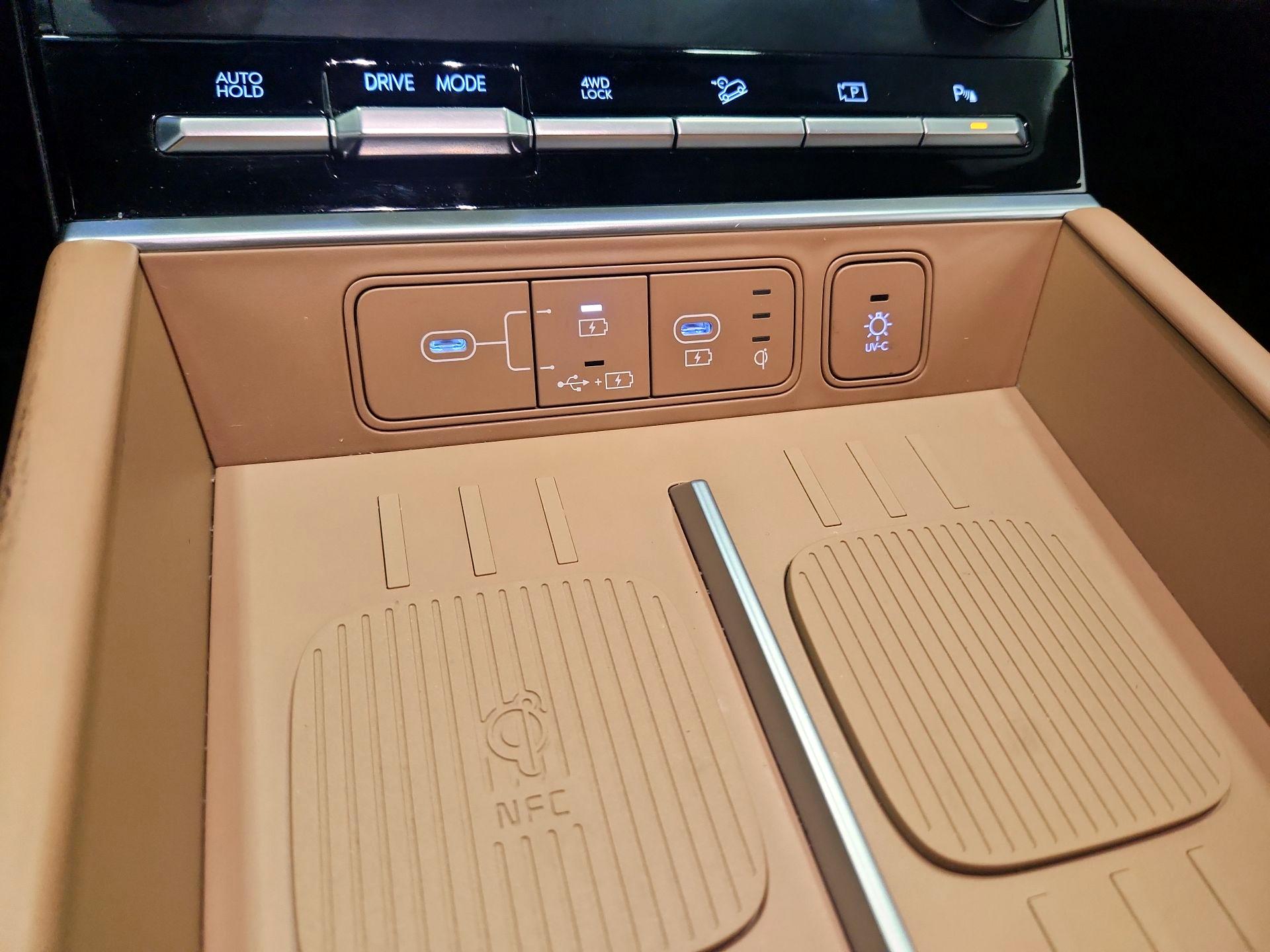 Thumbnail: 2024 Hyundai Santa Fe - 19