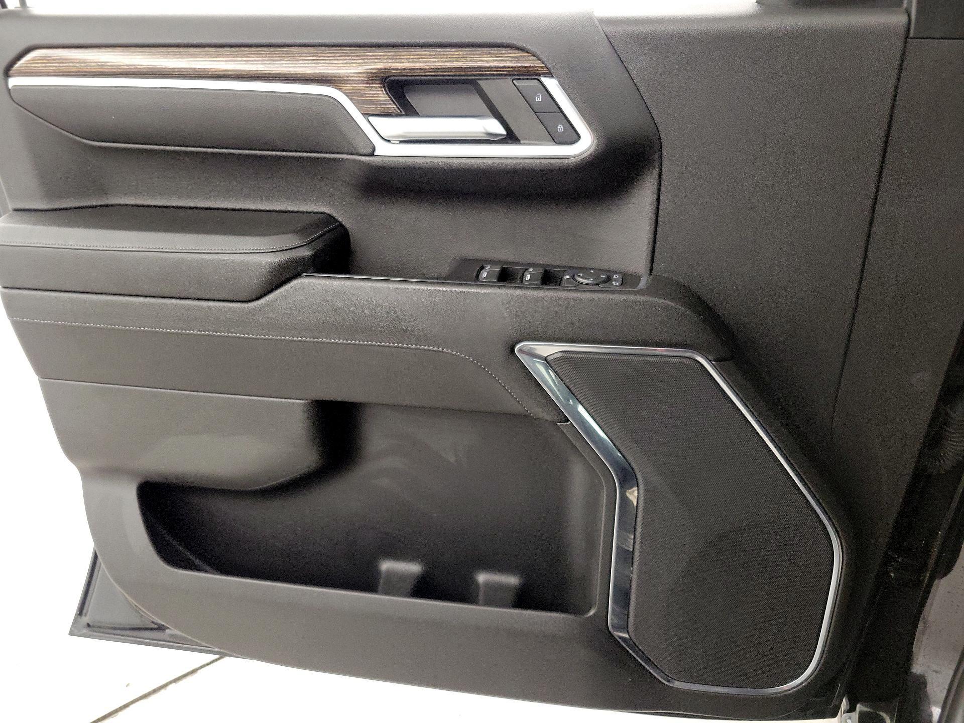 Thumbnail: 2023 GMC Sierra 1500 - 12