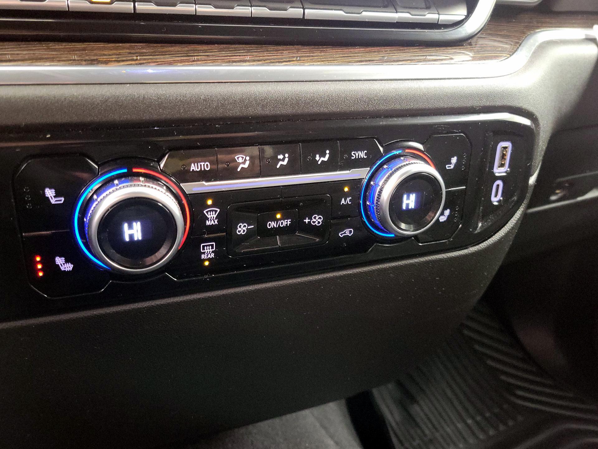 Thumbnail: 2023 GMC Sierra 1500 - 17