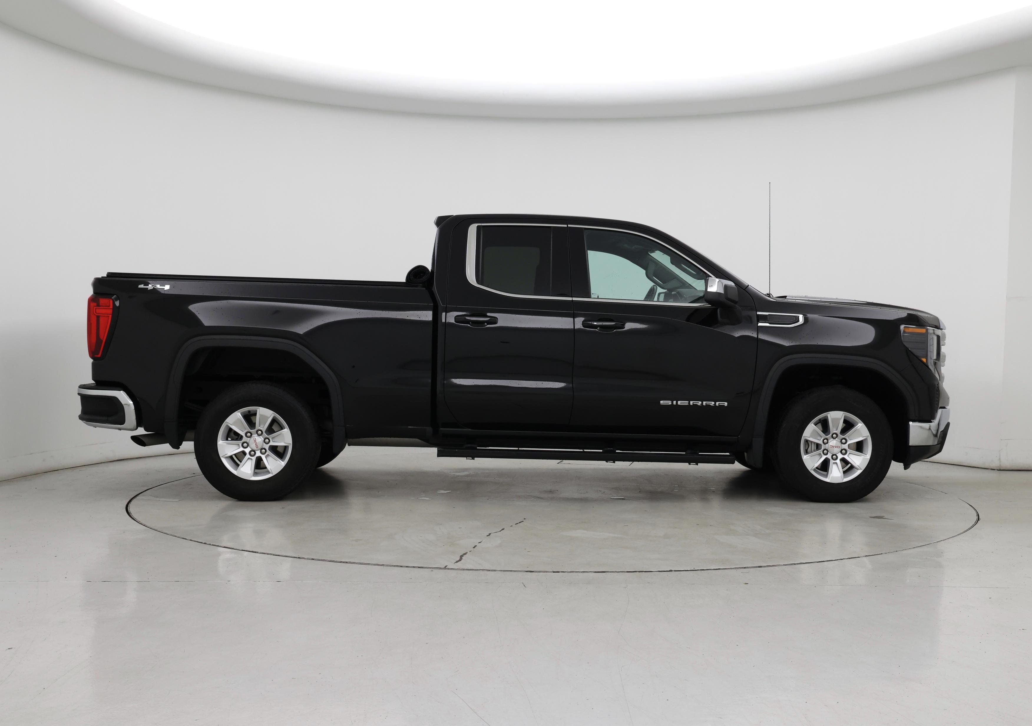 Thumbnail: 2023 GMC Sierra 1500 - 7