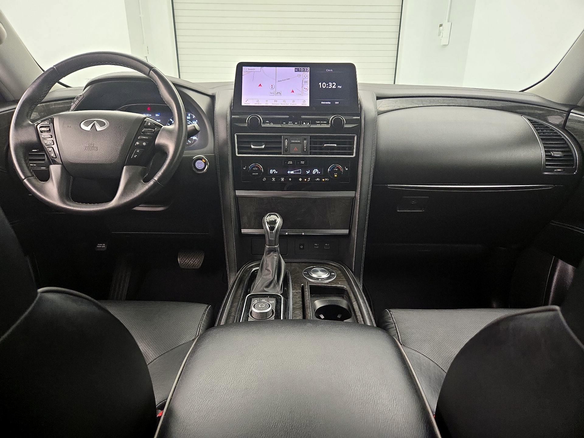 Thumbnail: 2022 INFINITI QX80 - 9