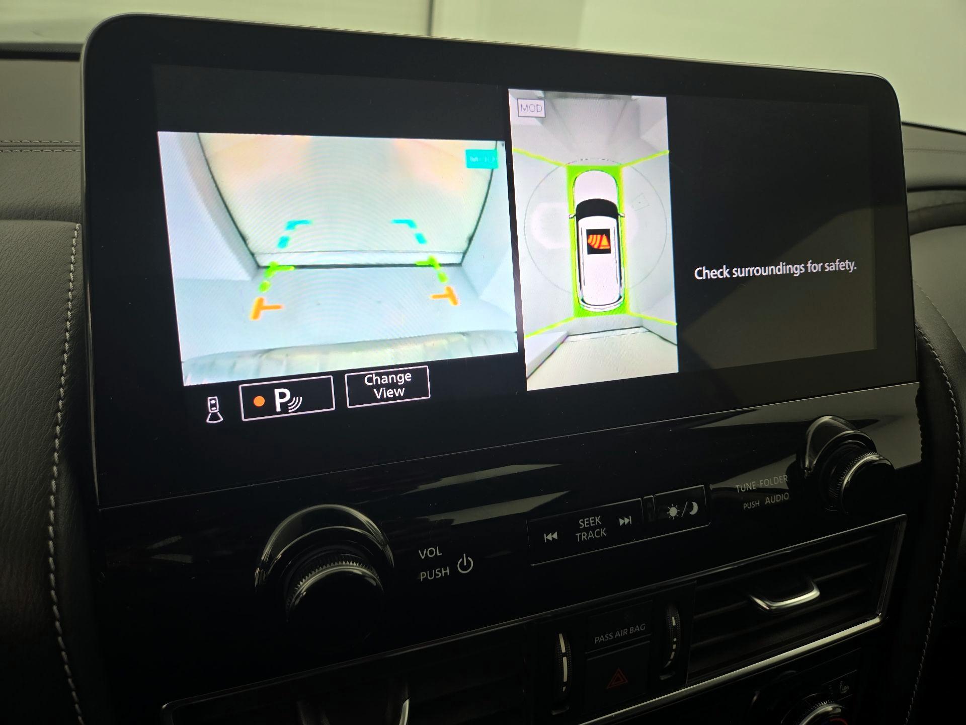 Thumbnail: 2022 INFINITI QX80 - 15