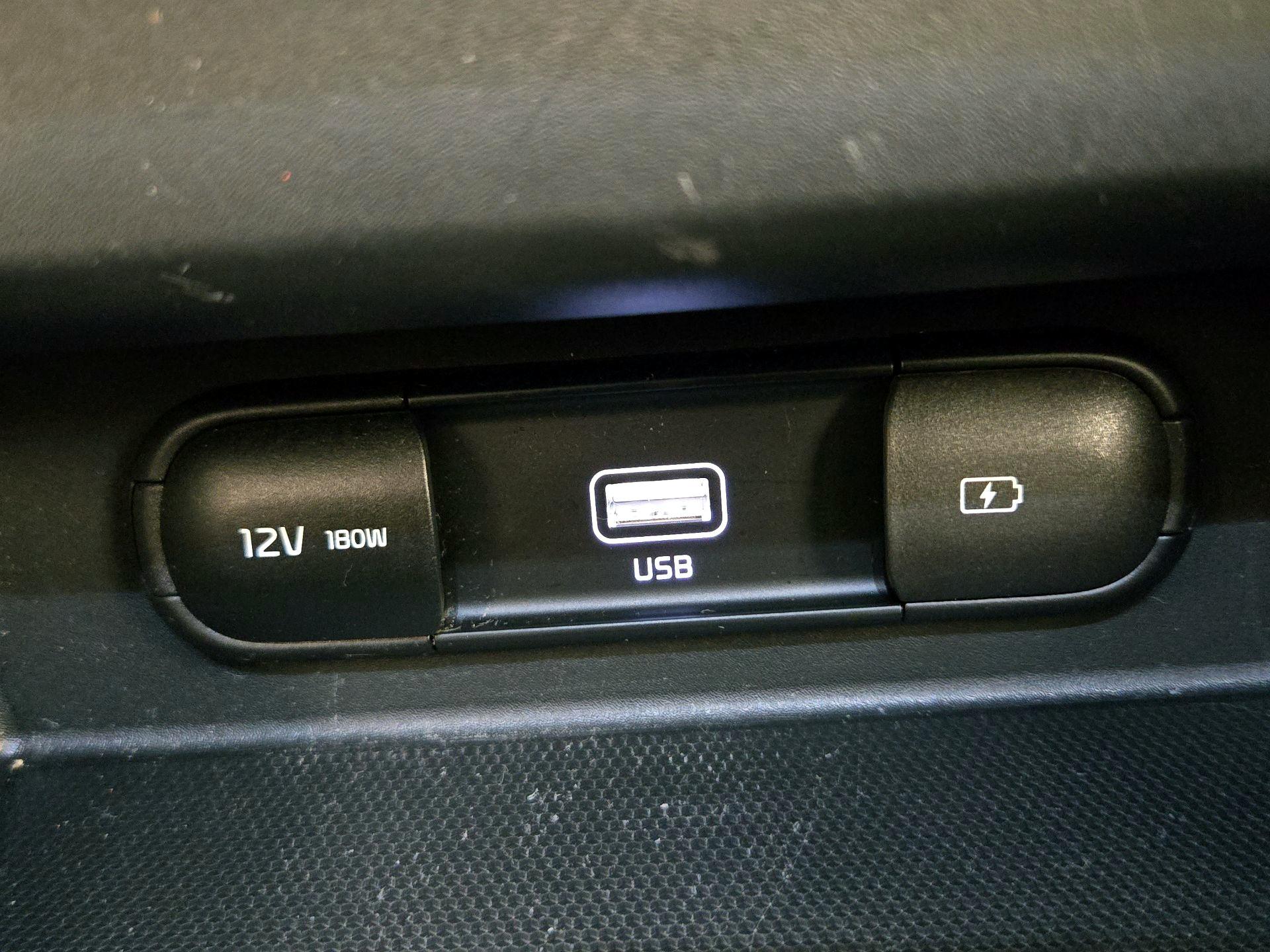 Thumbnail: 2023 Kia Seltos - 19