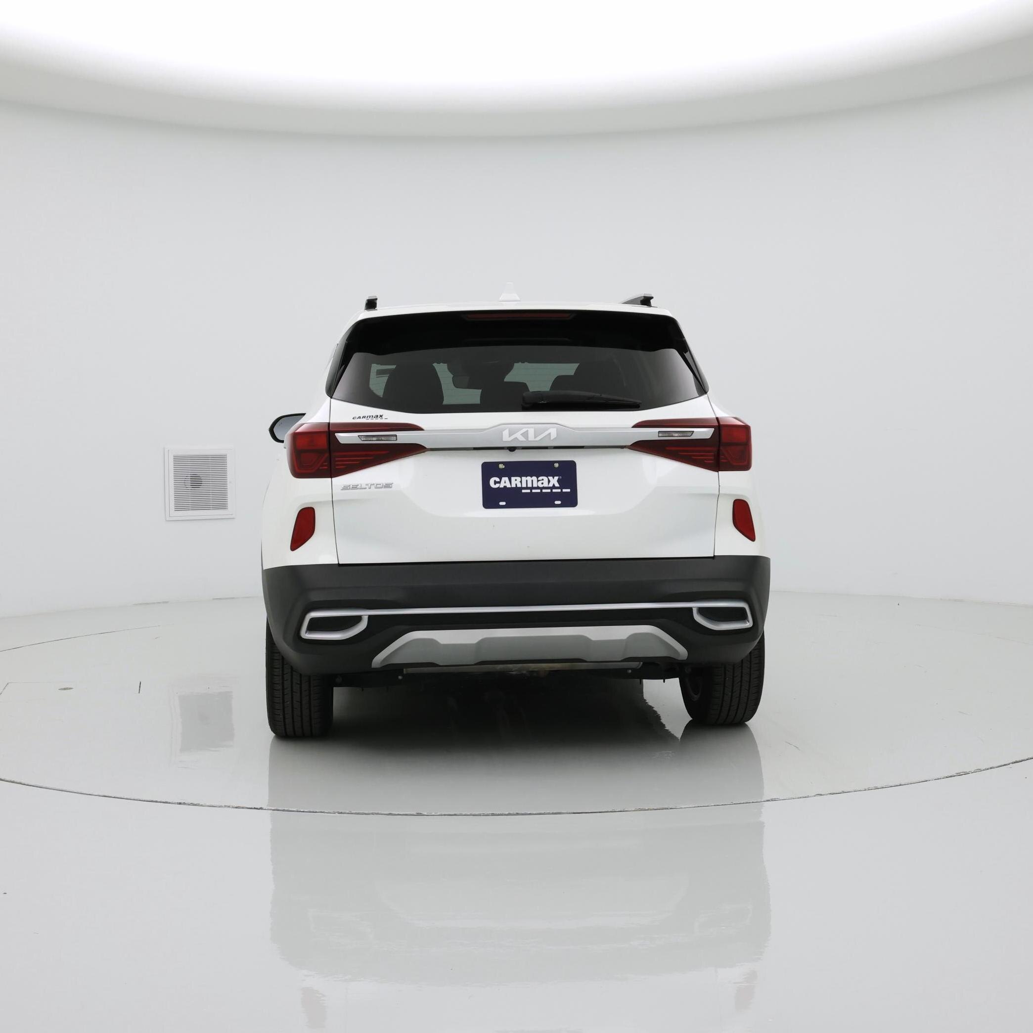 Thumbnail: 2023 Kia Seltos - 6