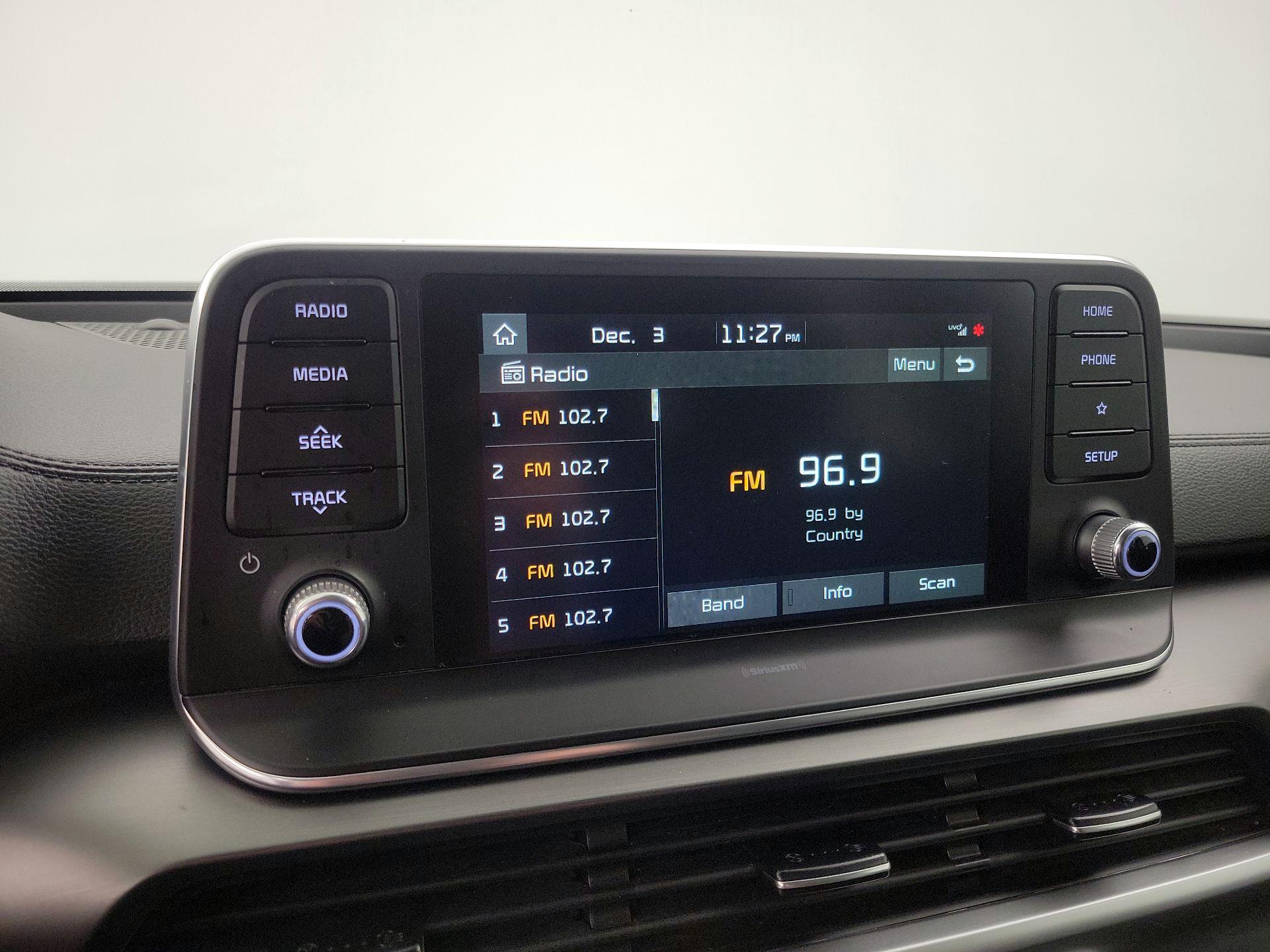 Thumbnail: 2021 Kia Telluride - 15