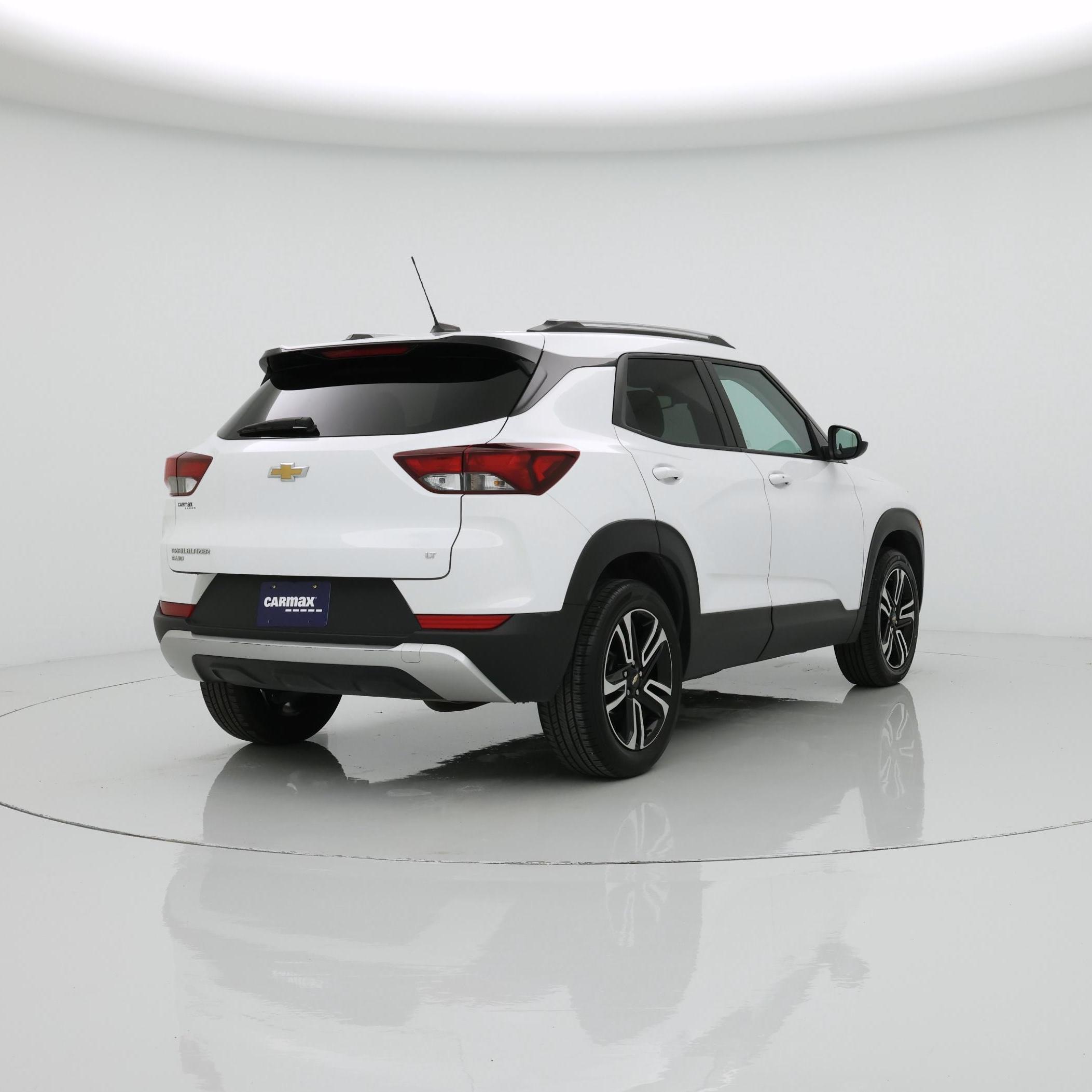 Thumbnail: 2023 Chevrolet TrailBlazer - 8