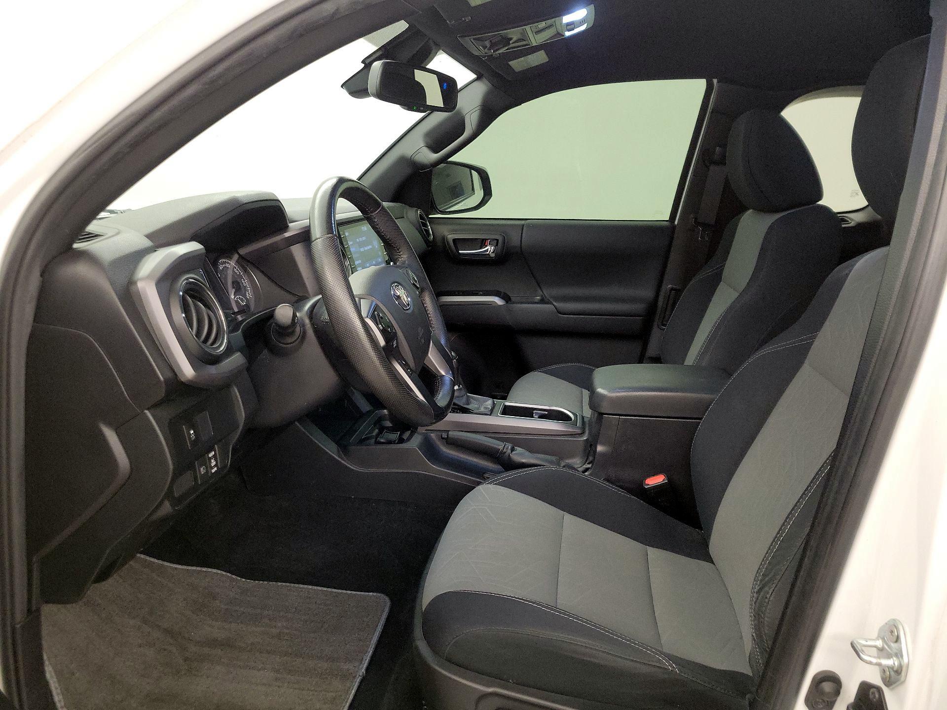 Thumbnail: 2023 Toyota Tacoma - 11