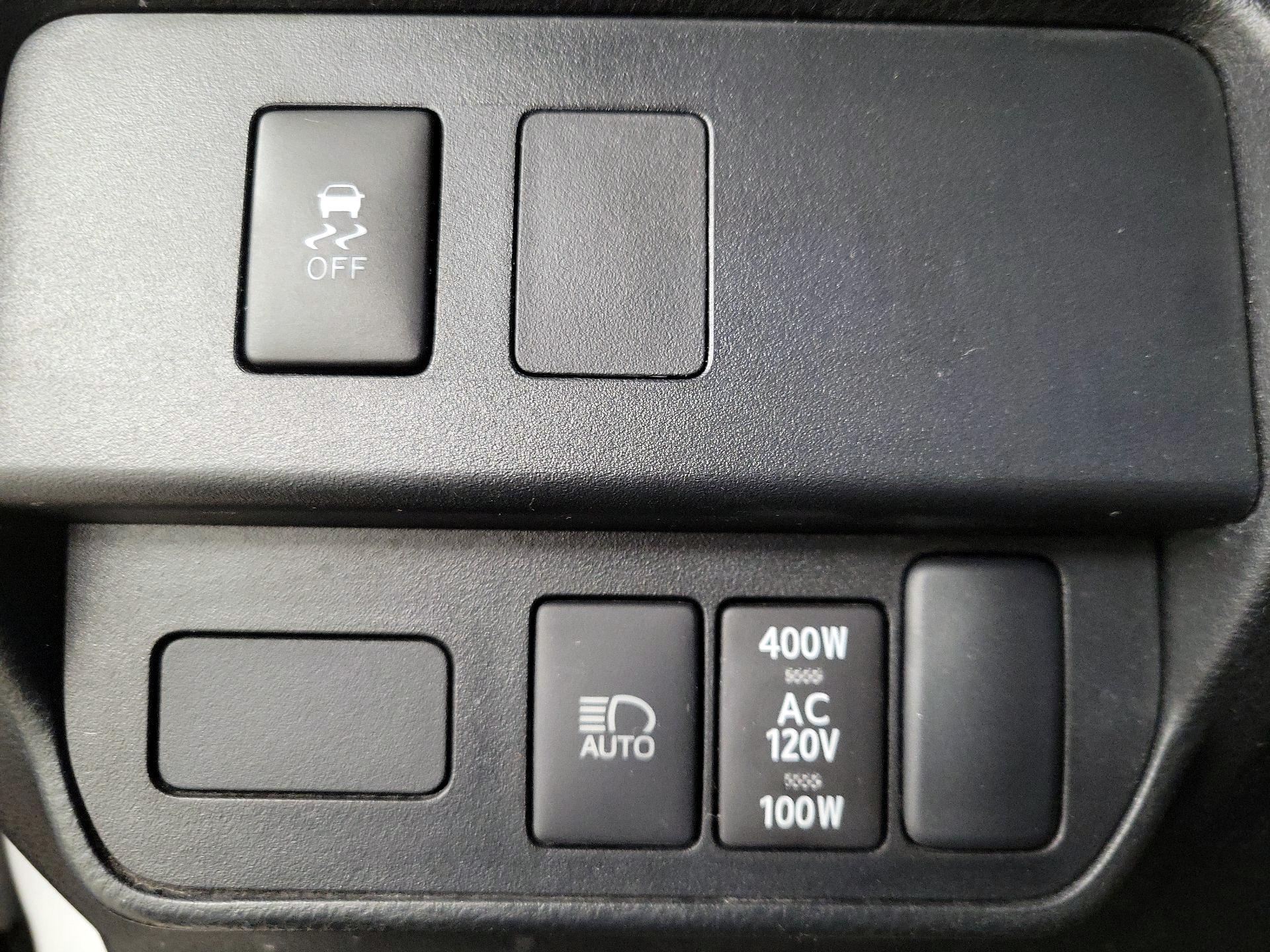 Thumbnail: 2023 Toyota Tacoma - 13