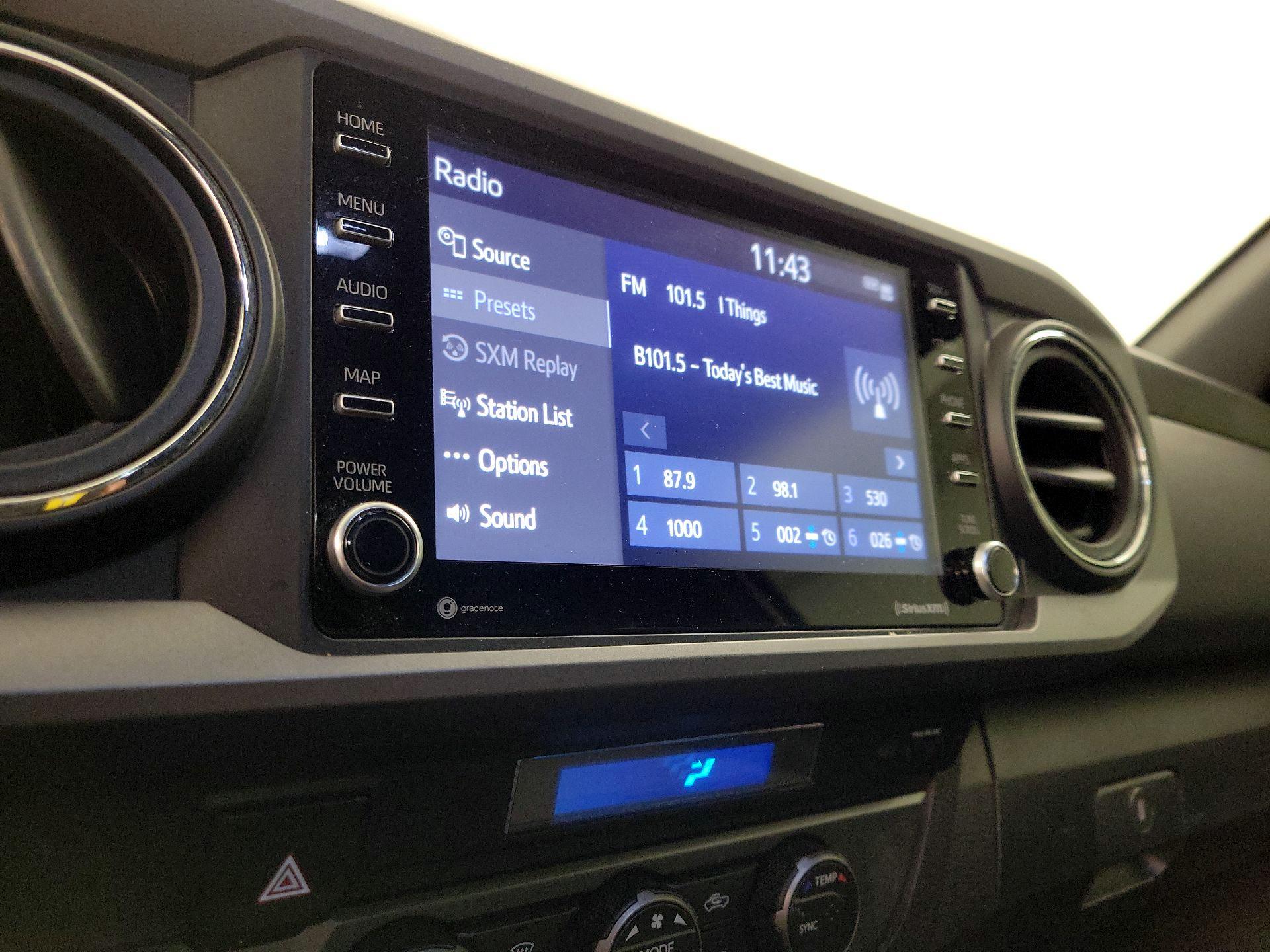 Thumbnail: 2023 Toyota Tacoma - 15